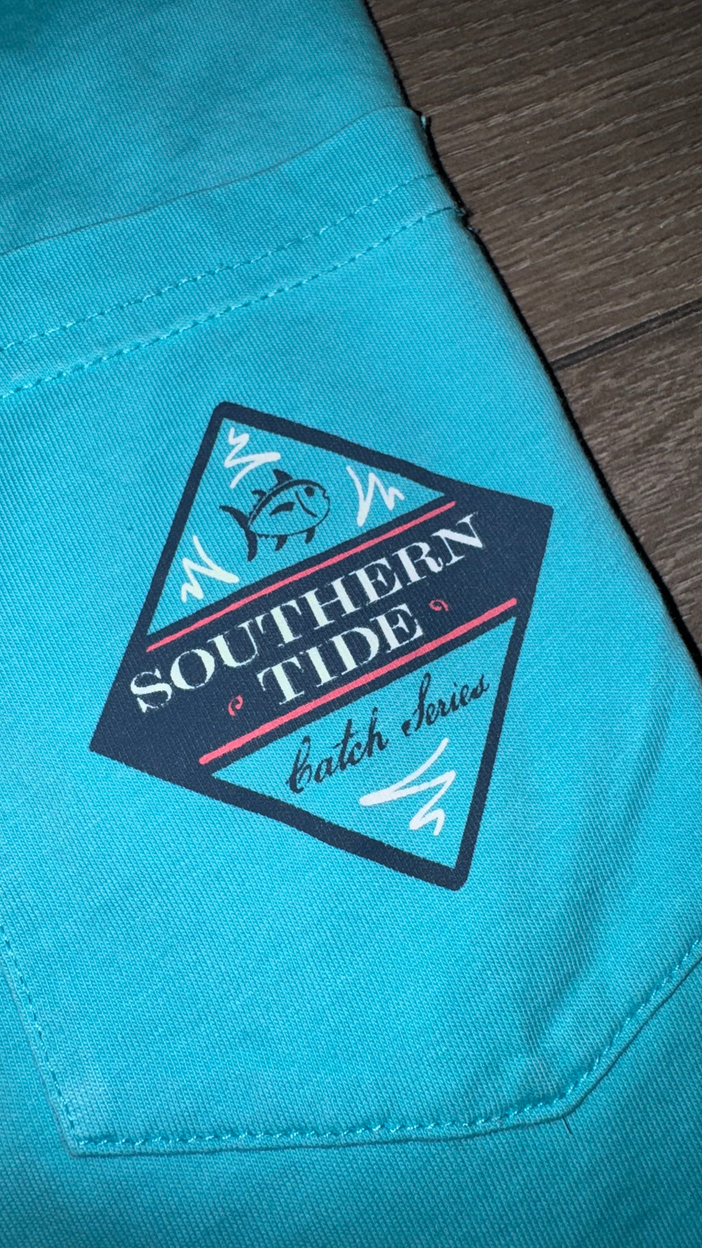 PLAYERA SOUTHERN TIDE