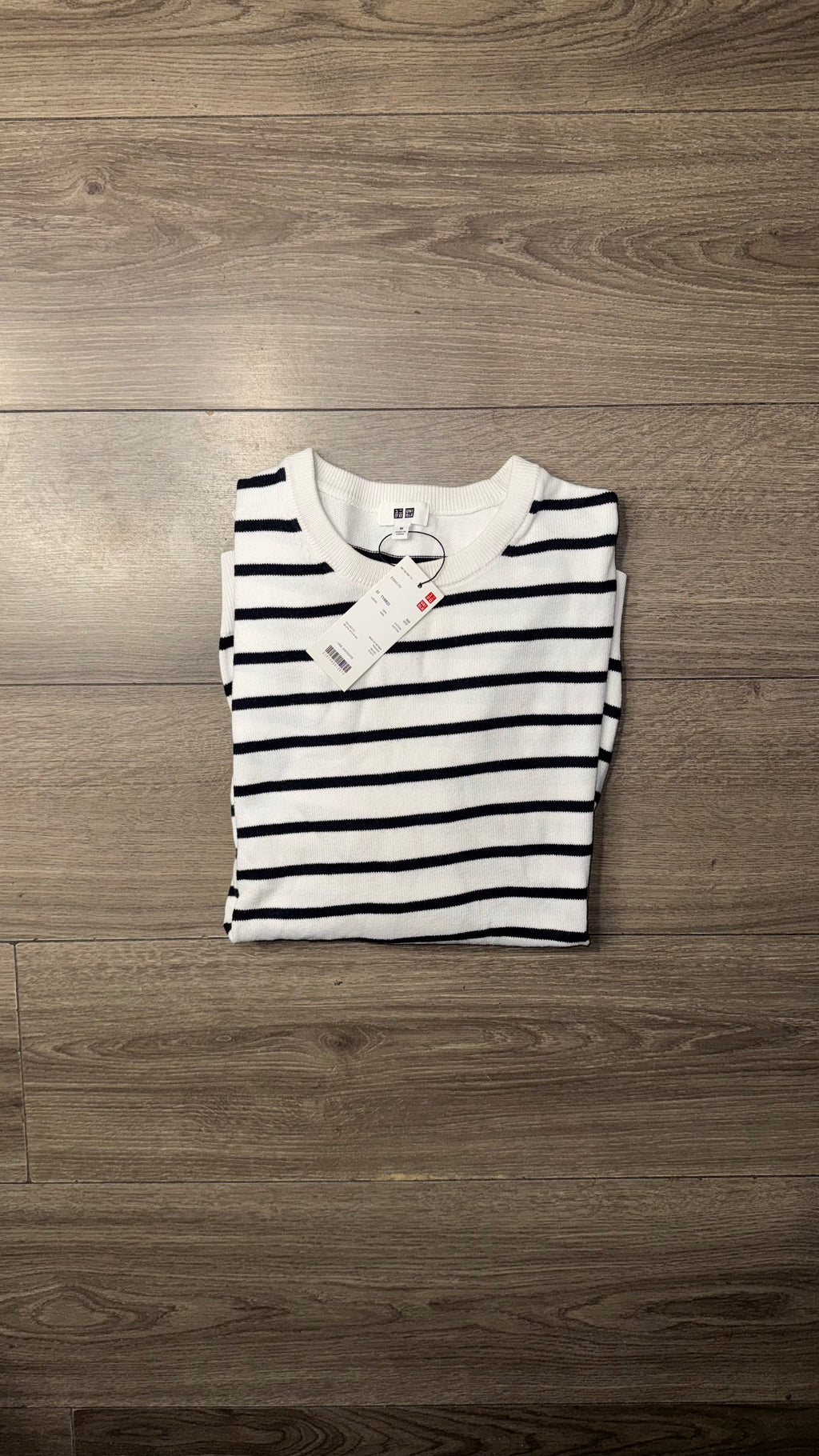 SUETER UNIQLO