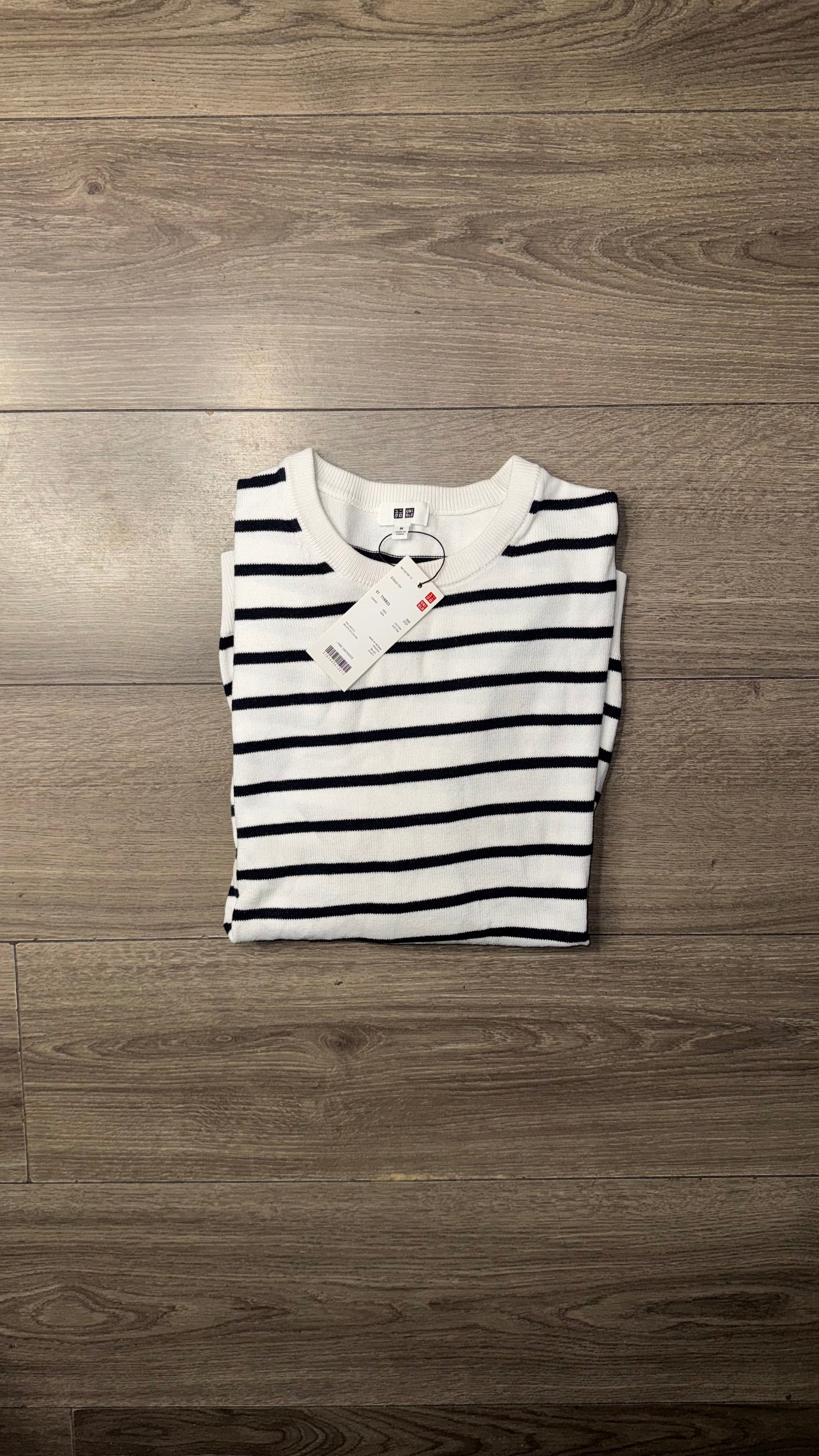 SUETER UNIQLO