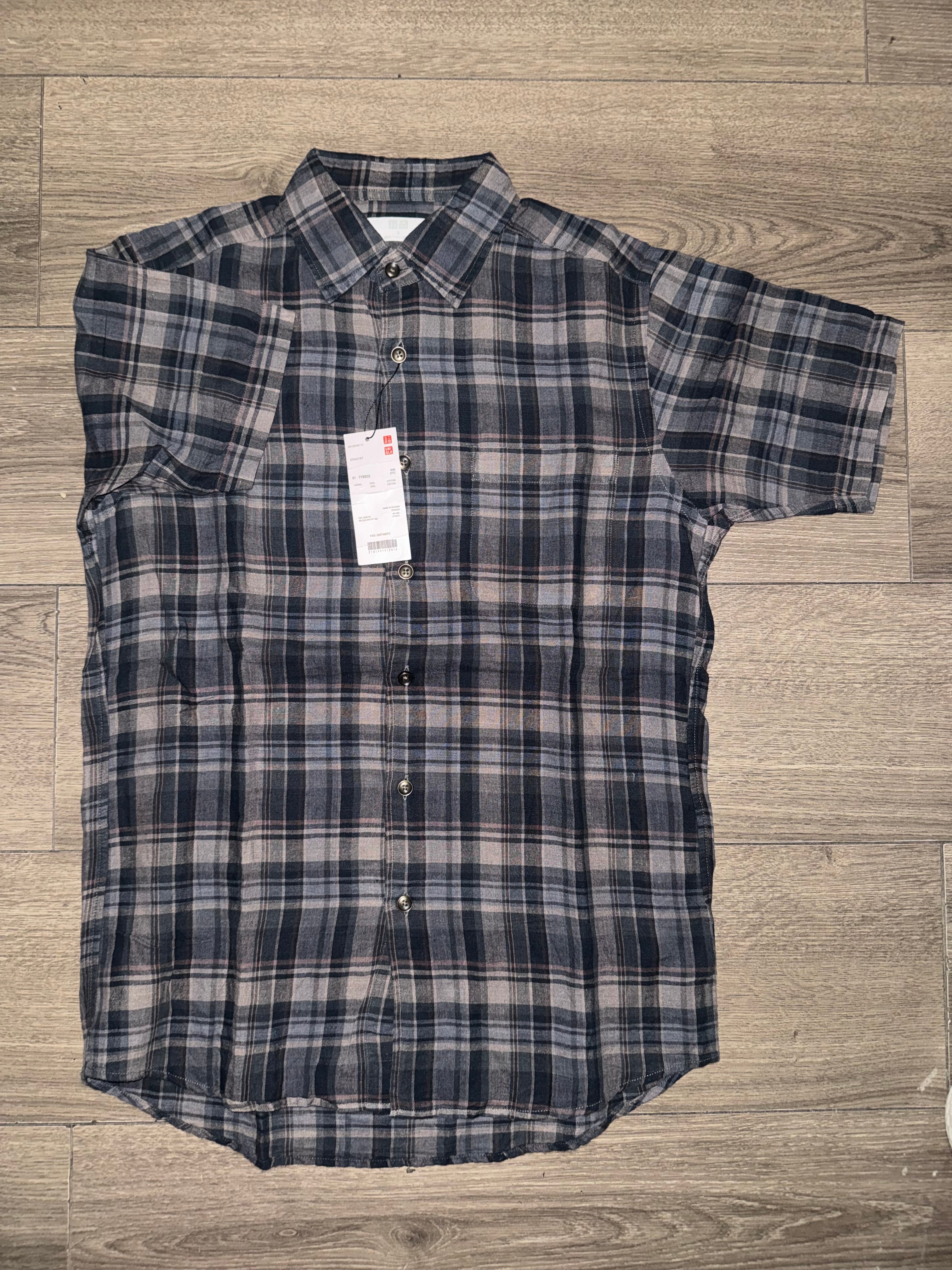 CAMISA UNIQLO