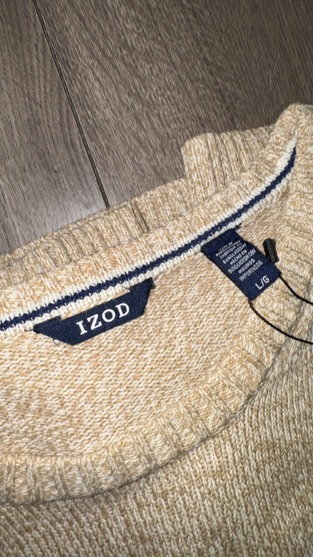 SUETER IZOD