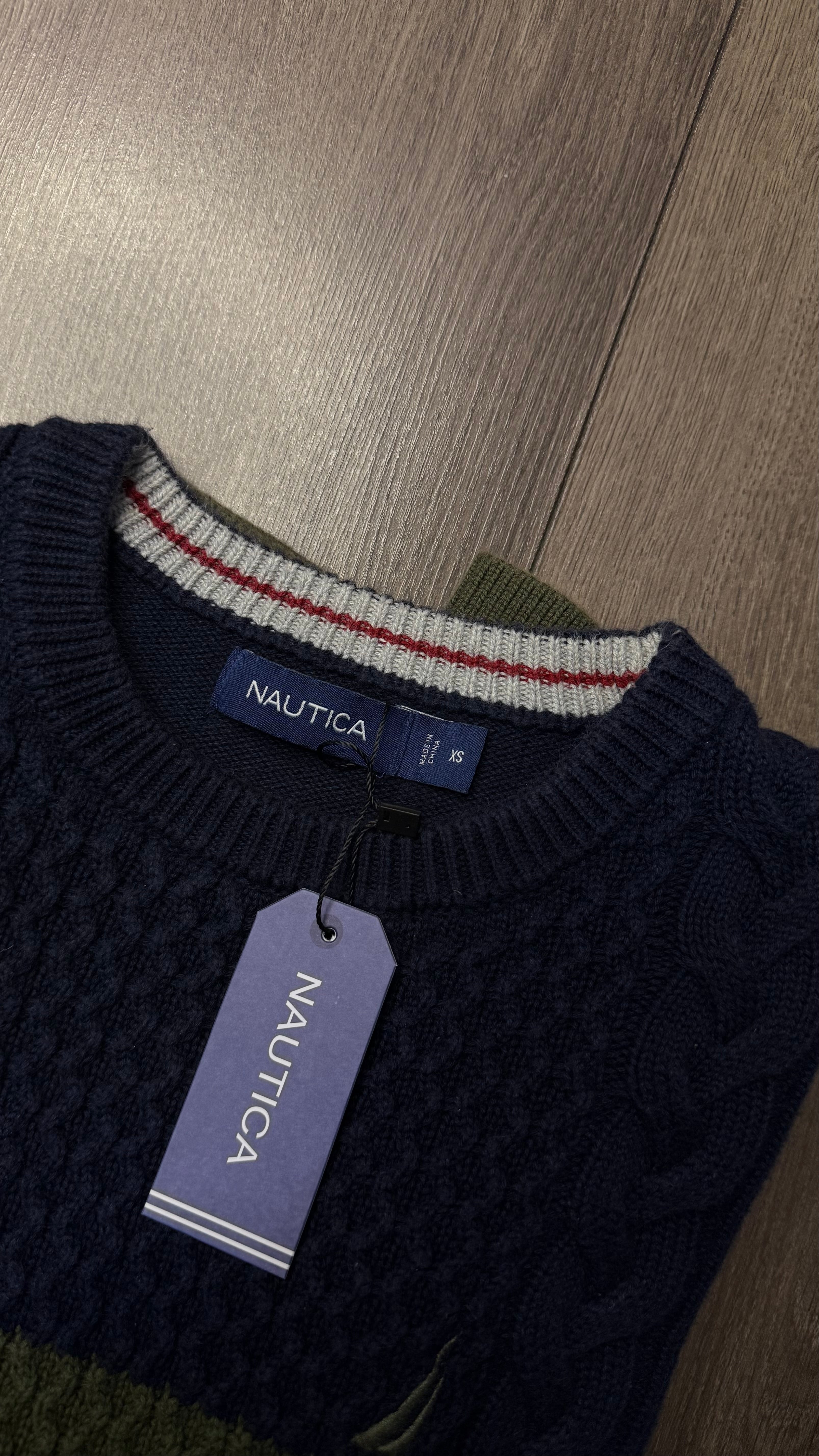 SUÉTER NÁUTICA
