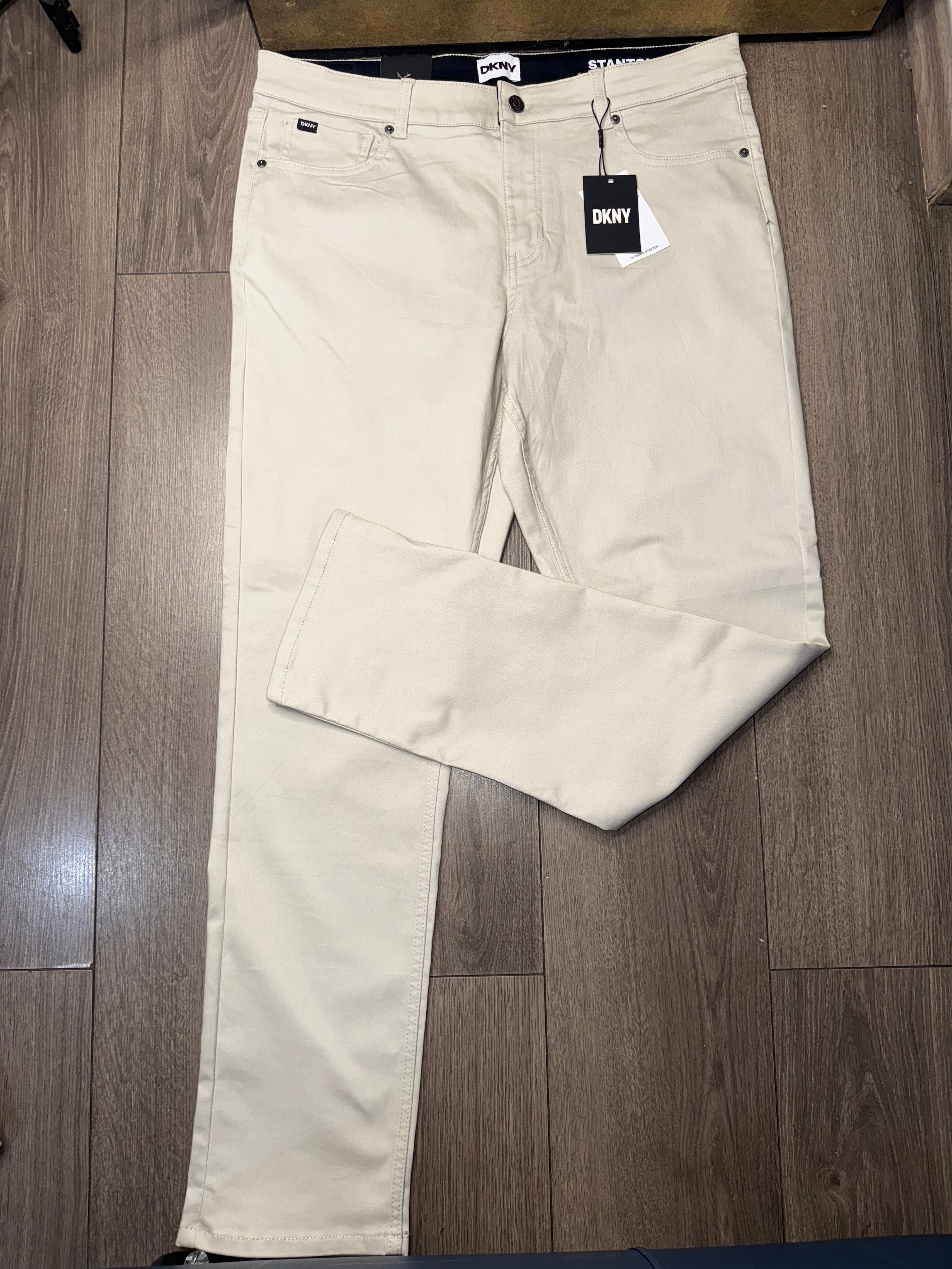 PANTALÓN DKNY