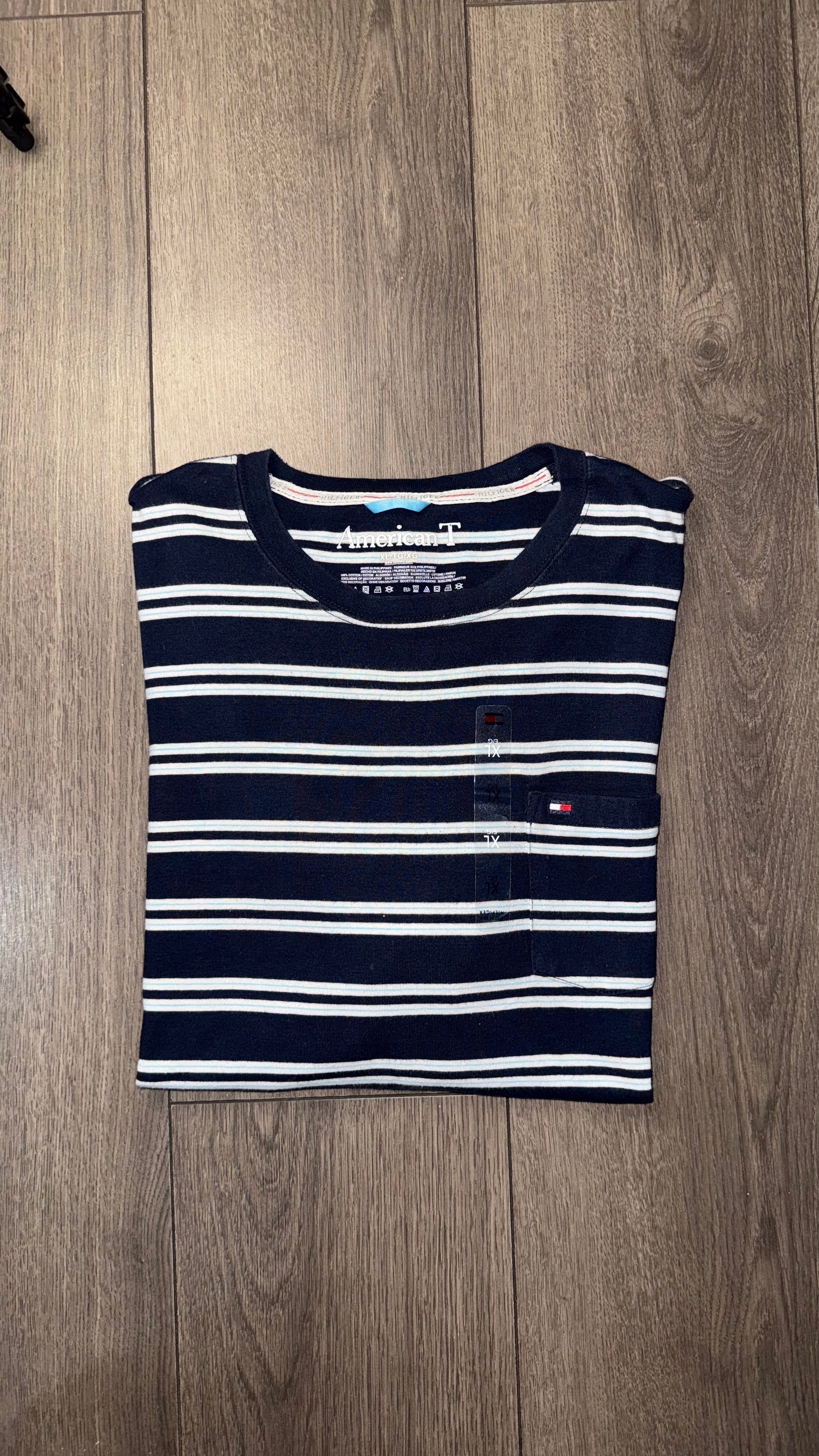 XL PLAYERA TOMMY