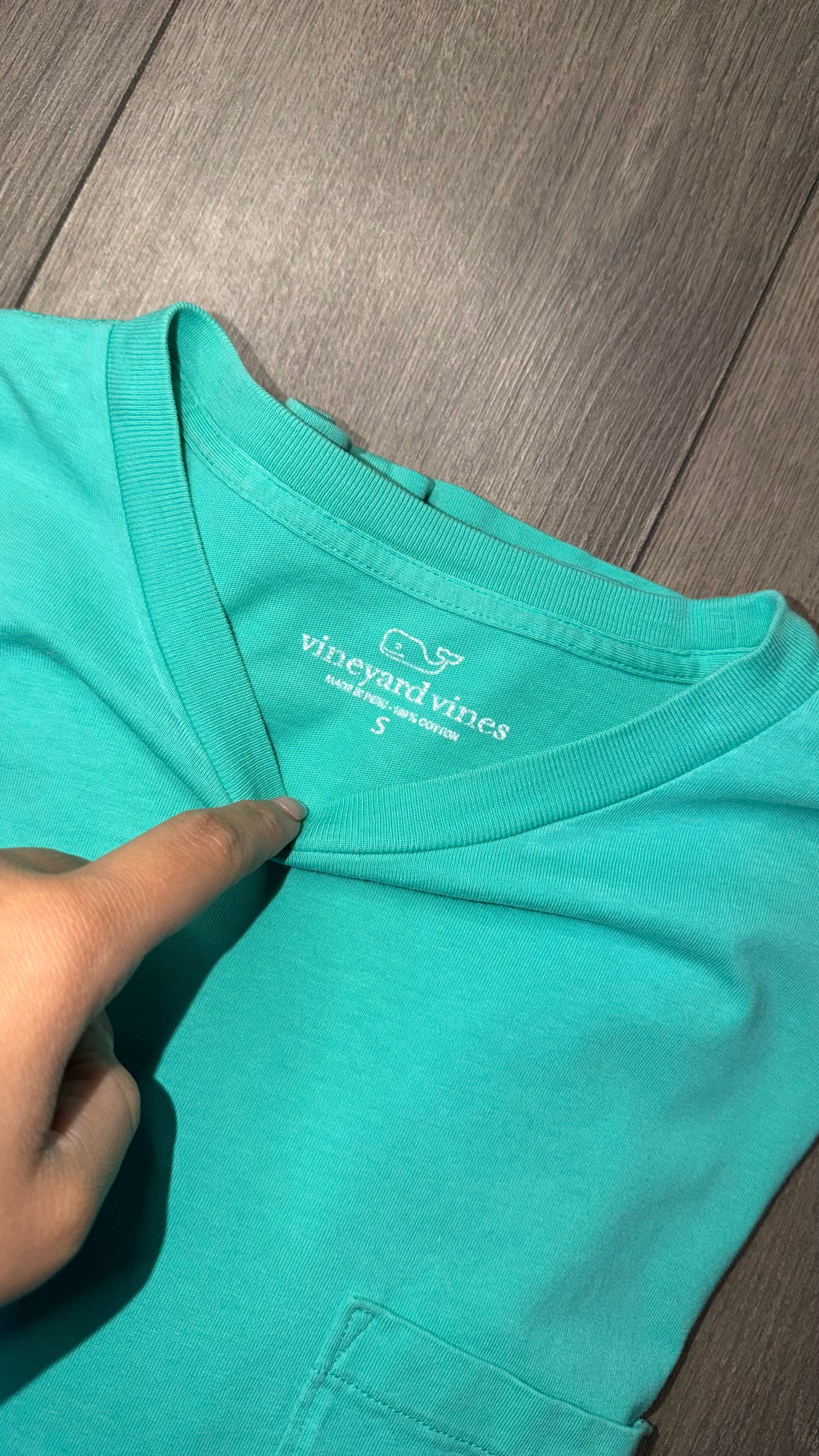PLAYERA VINEYARD VINES