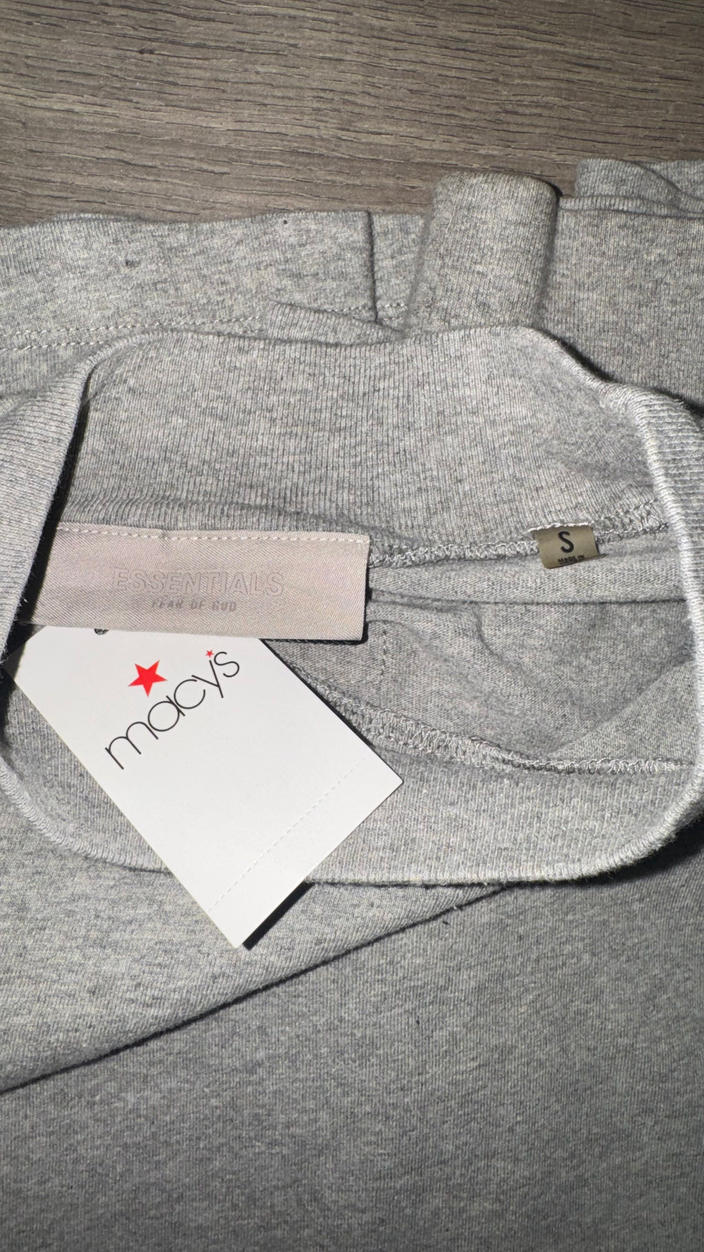 PLAYERA ESSENTIALS