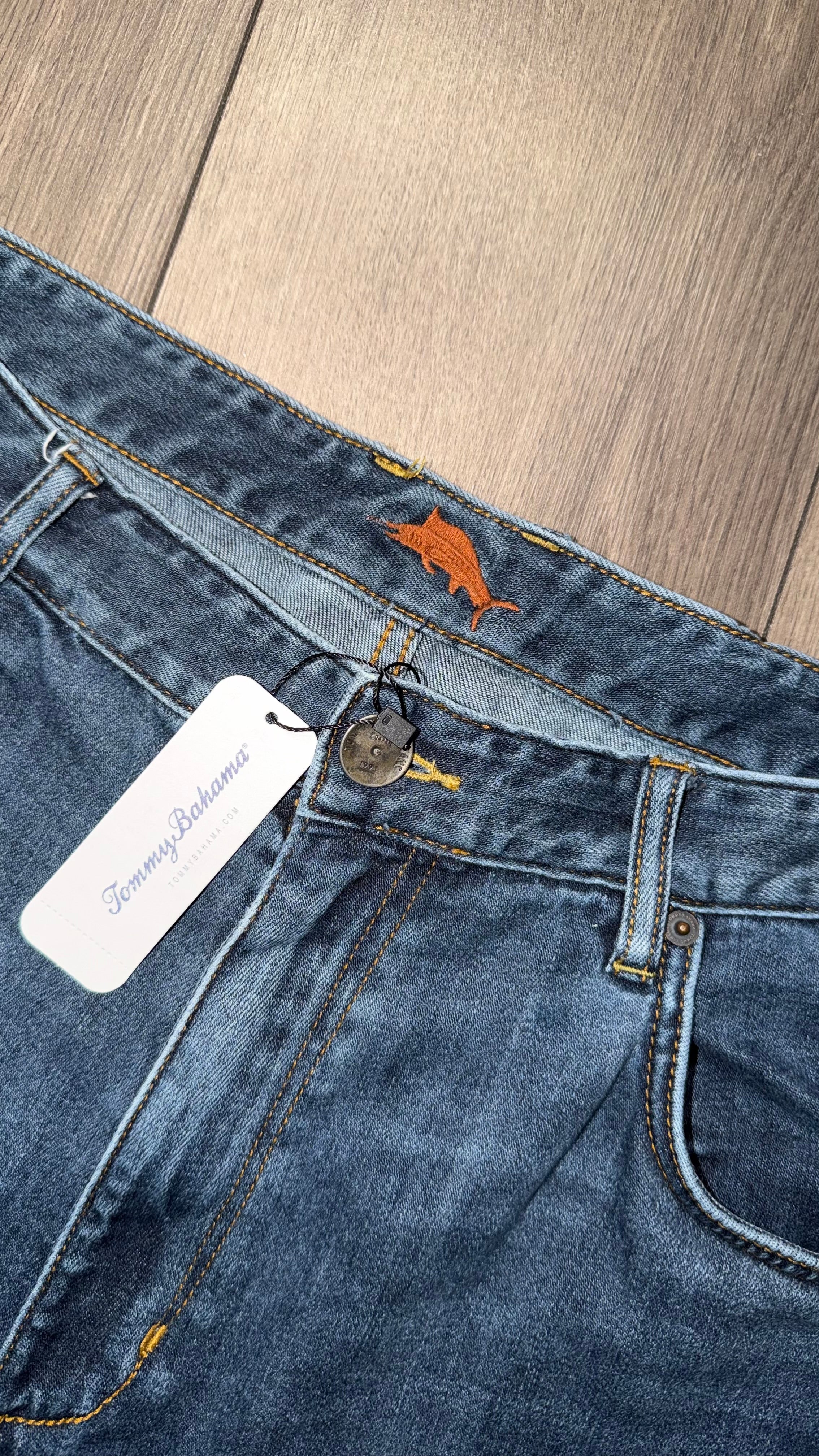 PANTALÓN TOMMY BAHAMA