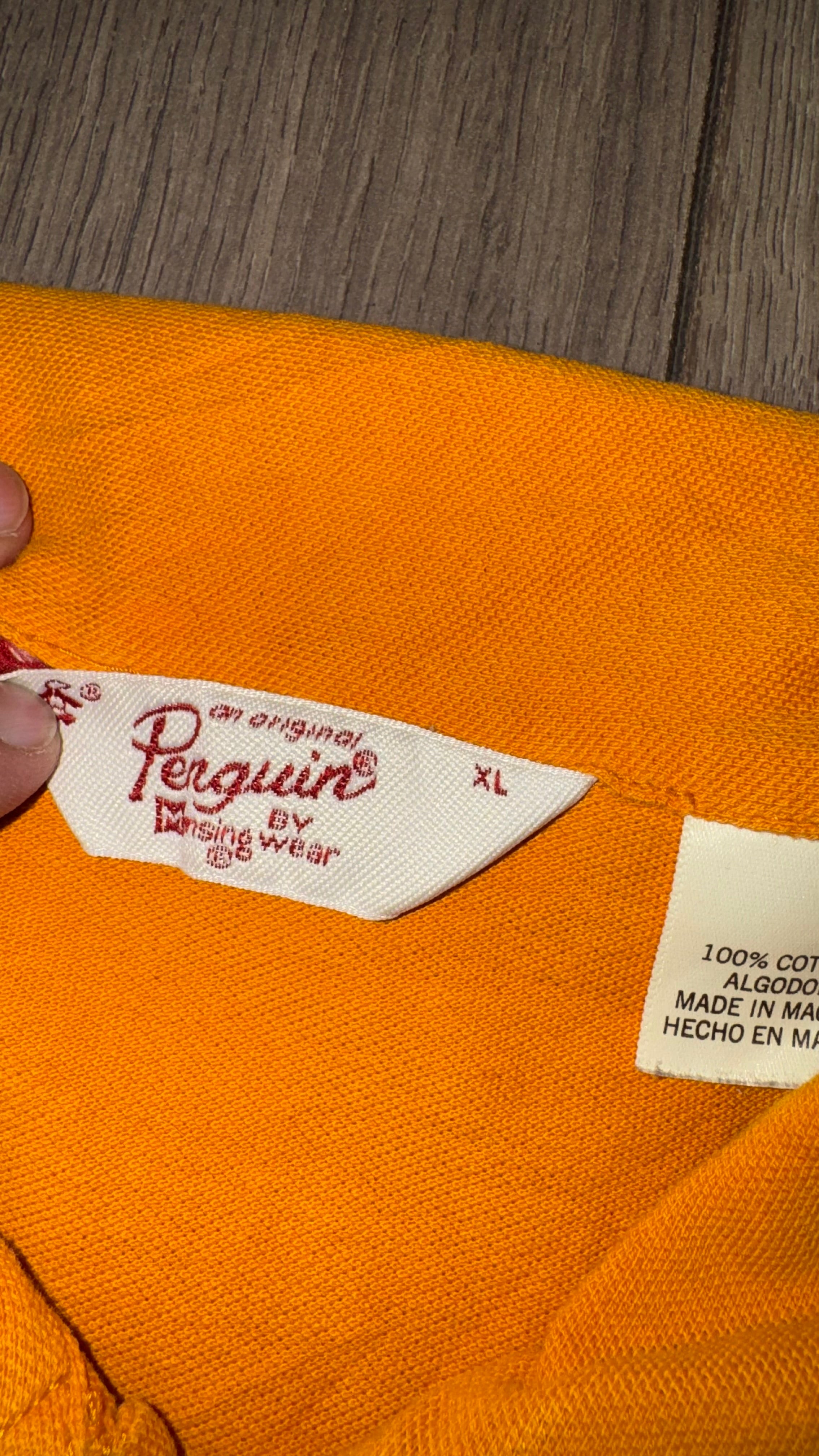 PLAYERA PENGUIN
