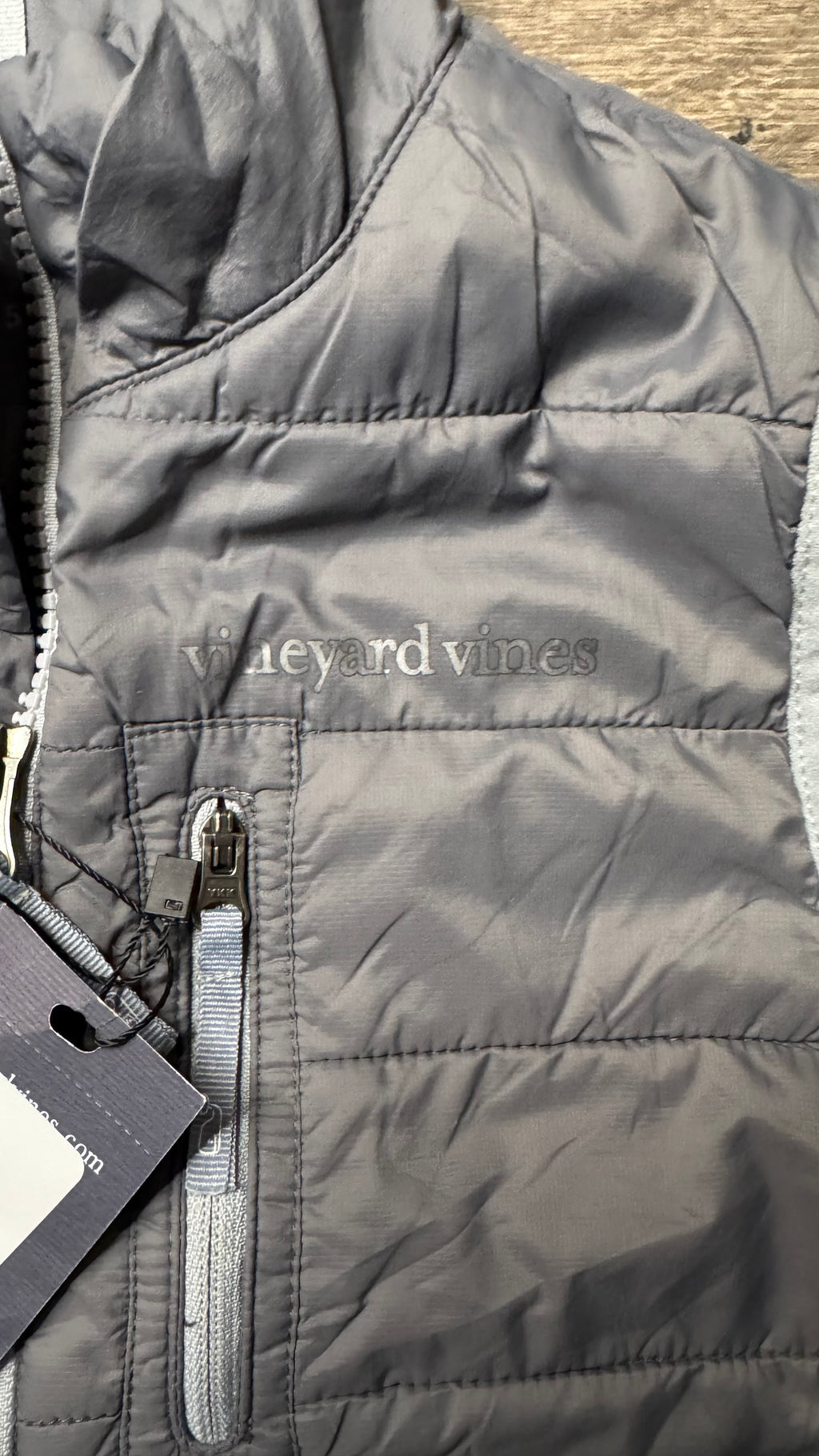 CHALECO NIÑO VINEYARD VINES