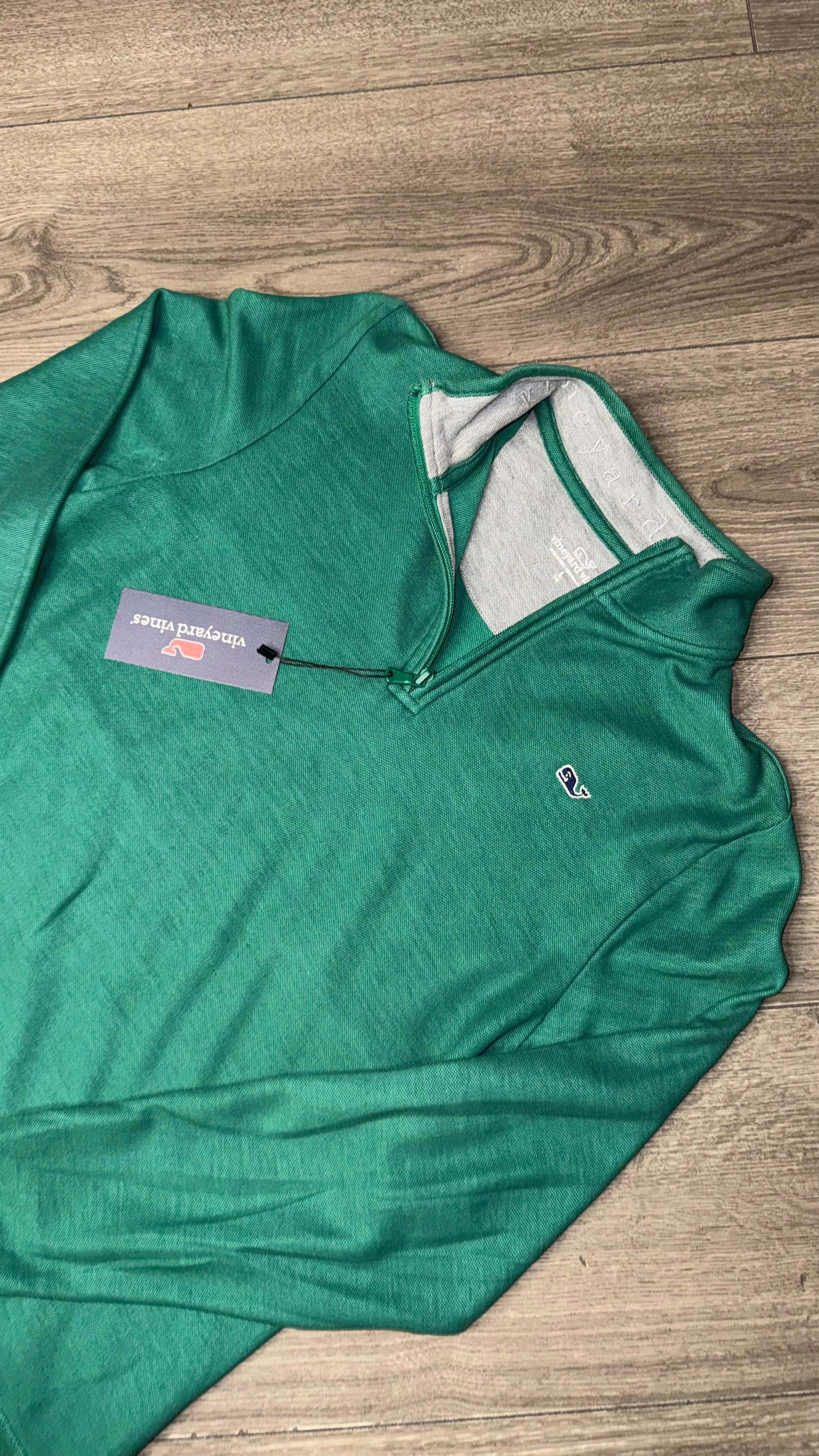 SUETER VINEYARD VINES