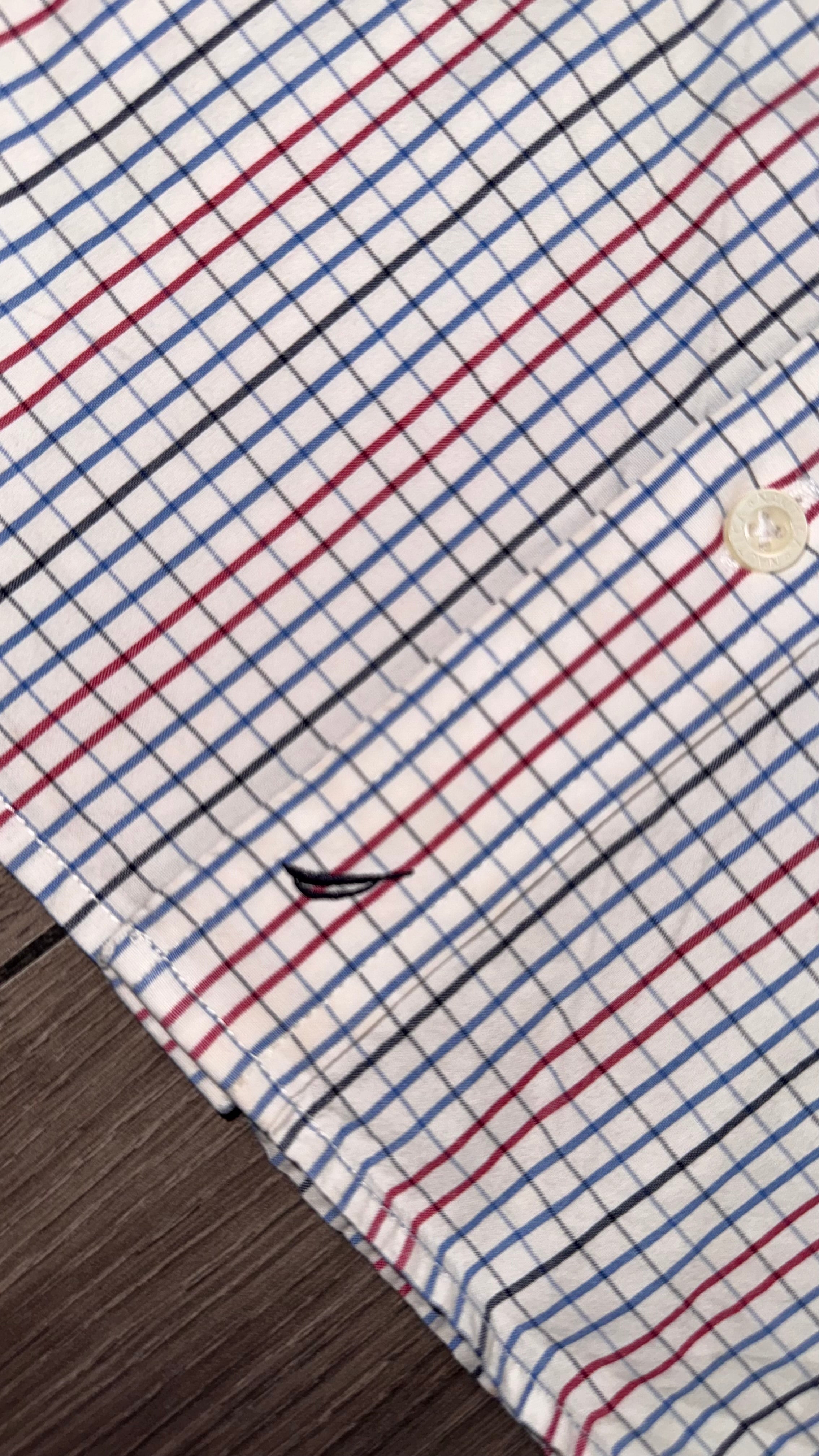 8-10 CAMISA NÁUTICA