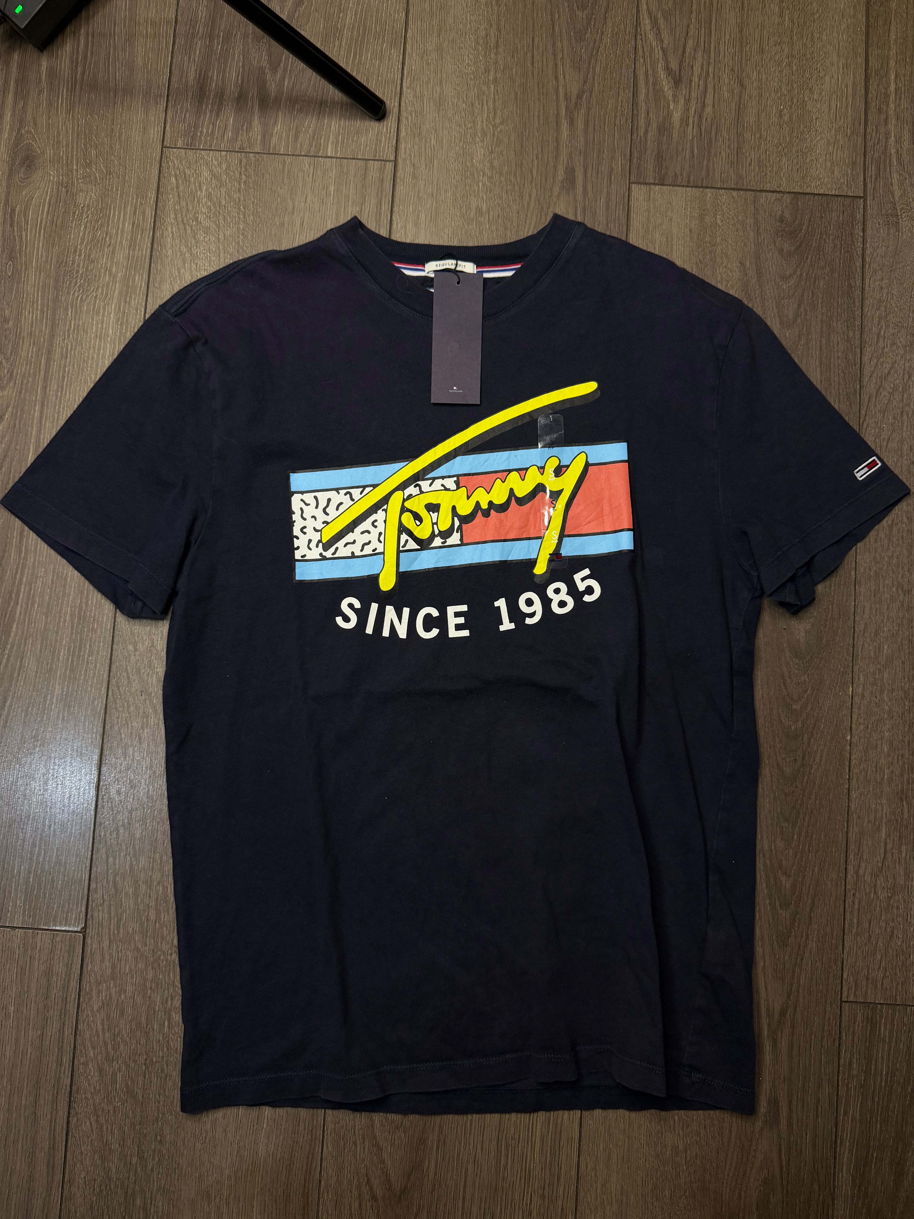 PLAYERA TOMMY JEANS