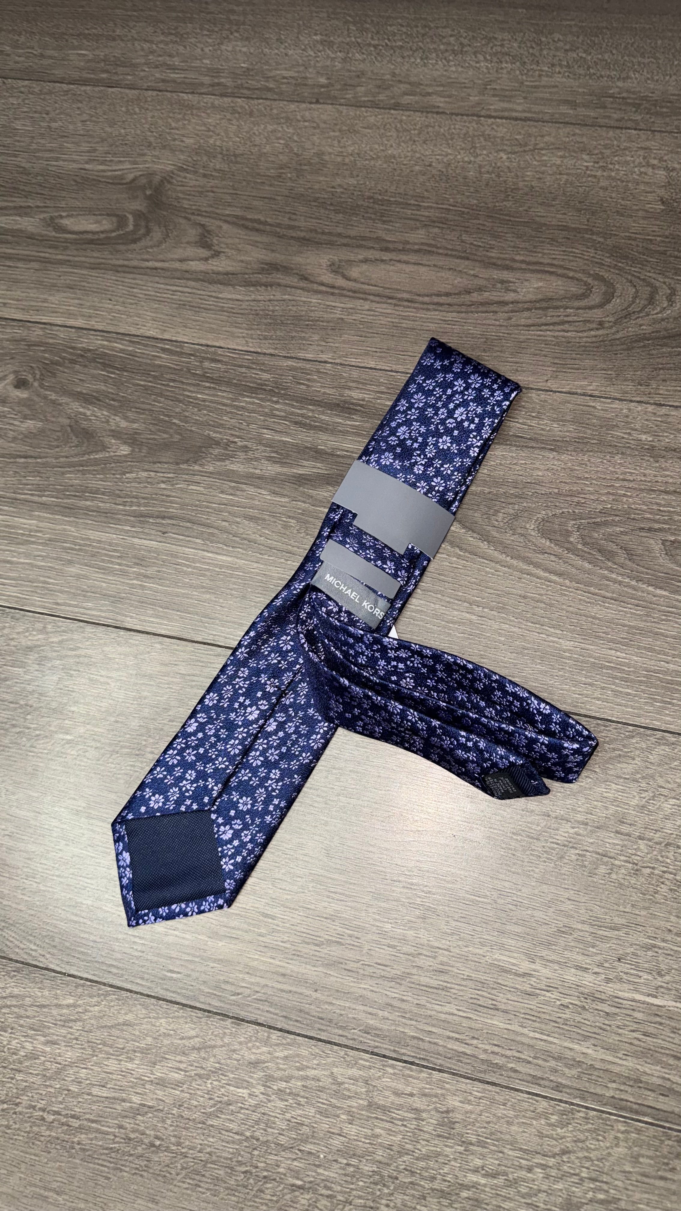 CORBATA MICHAEL KORS