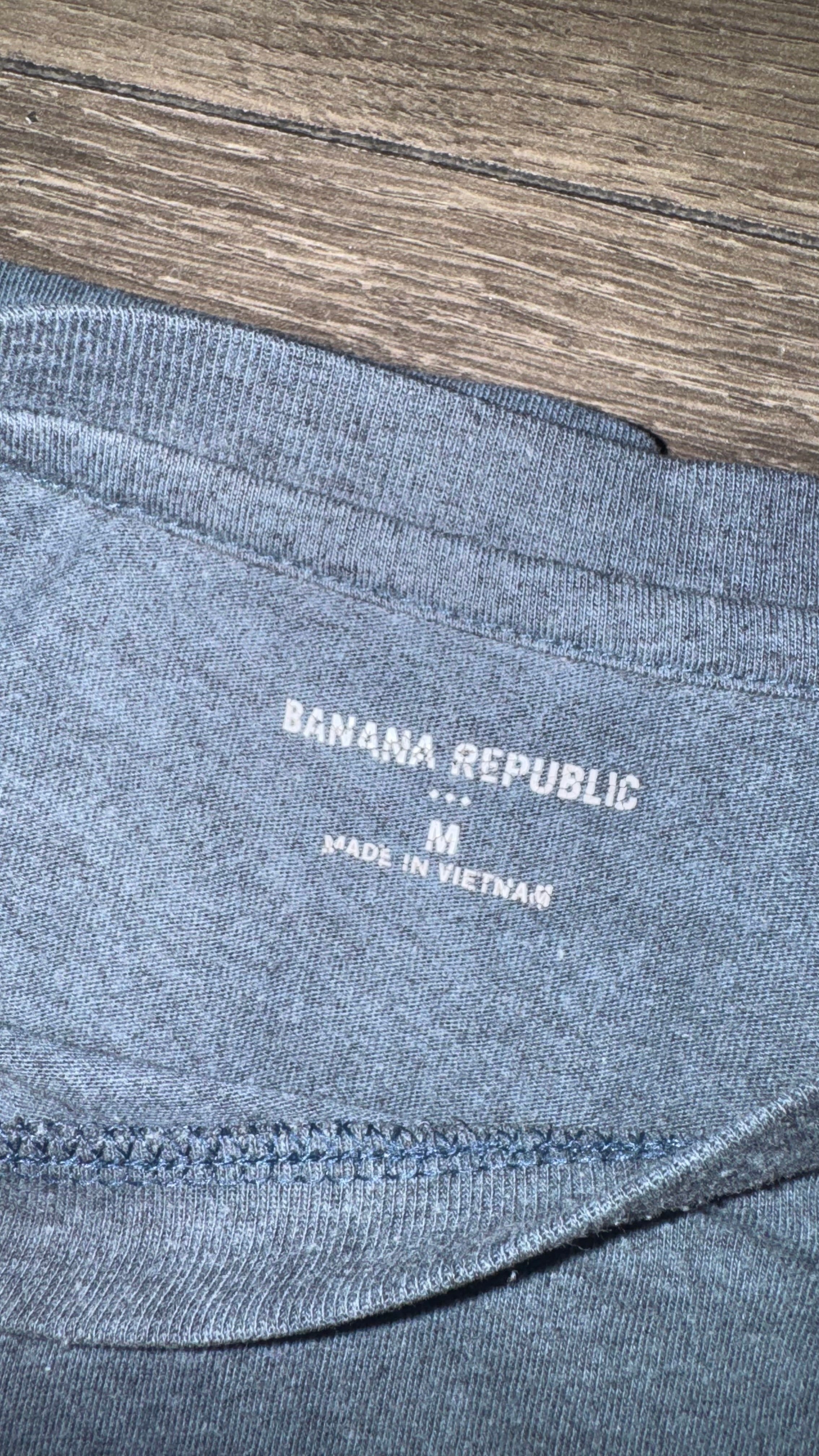 PLAYERA BANANA REPUBLIC