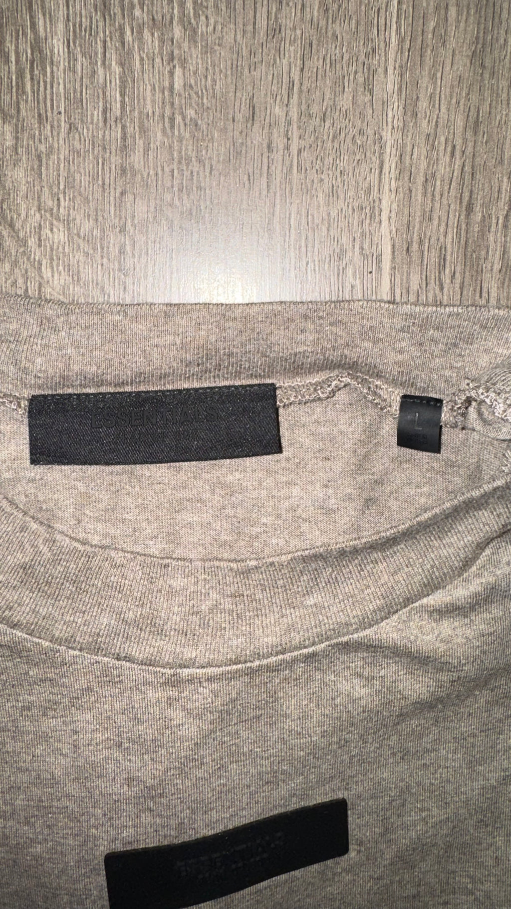 PLAYERA ESSENTIALS
