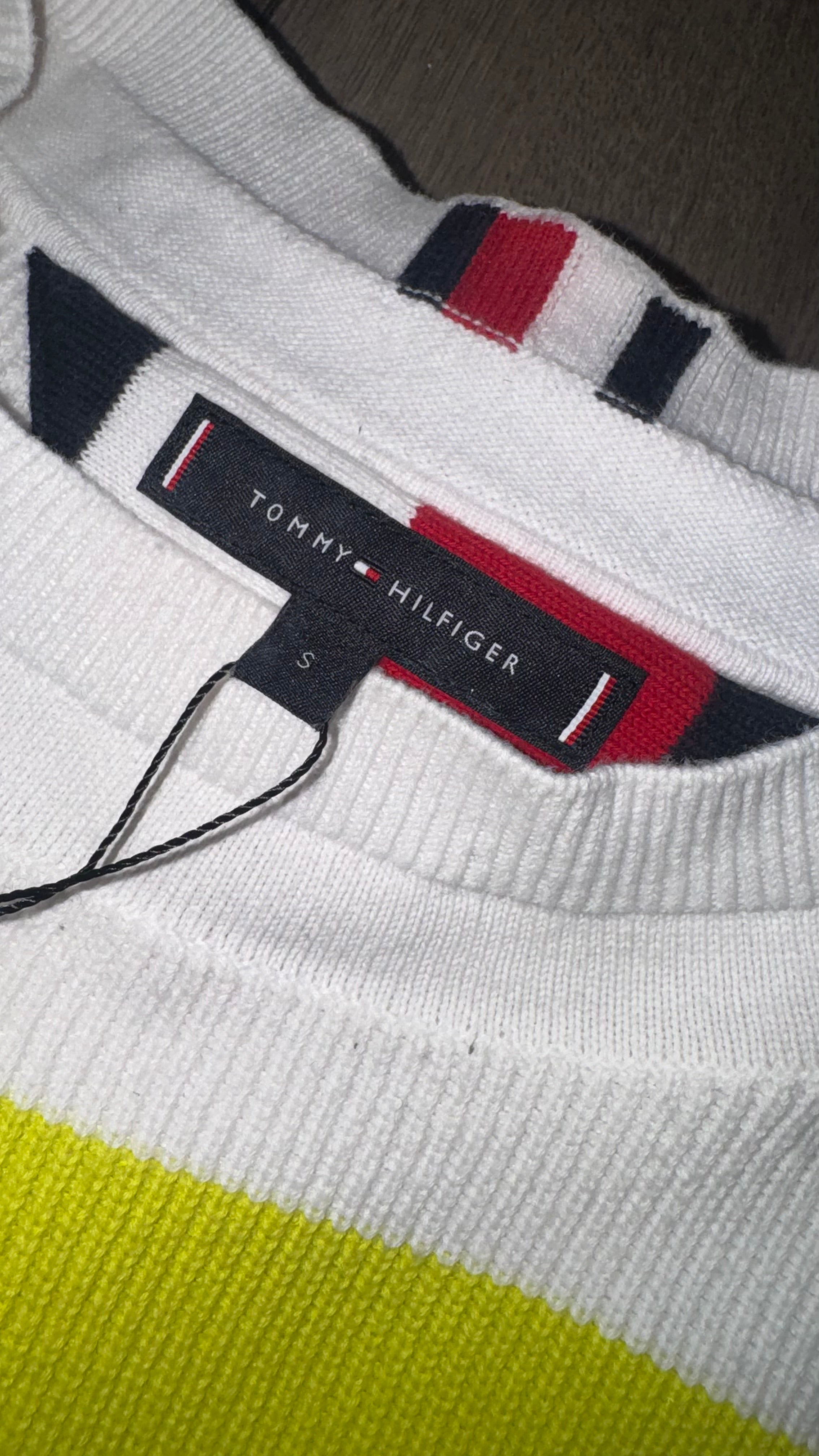 SUÉTER TOMMY HILFIGER