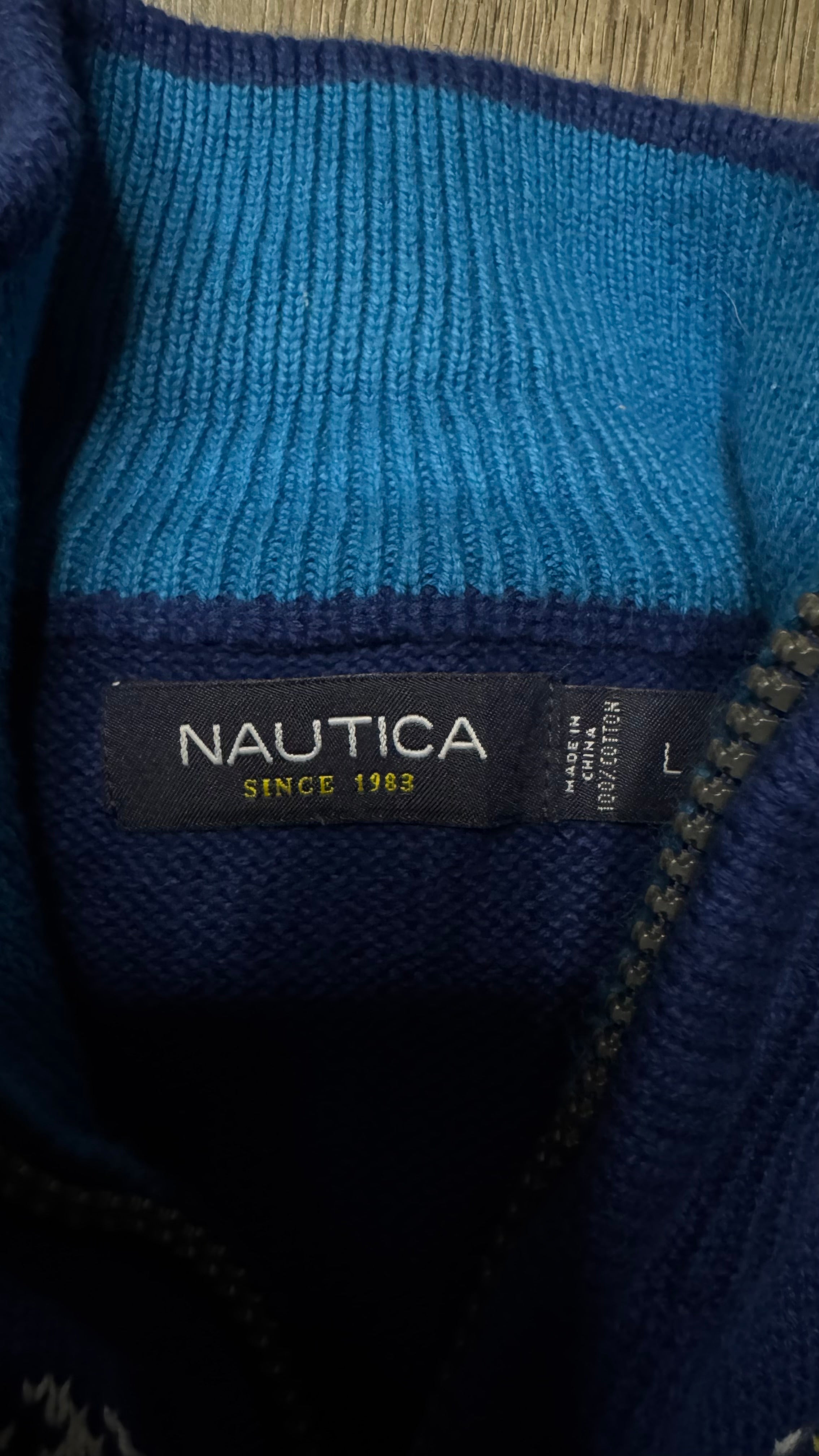 SUÉTER NÁUTICA