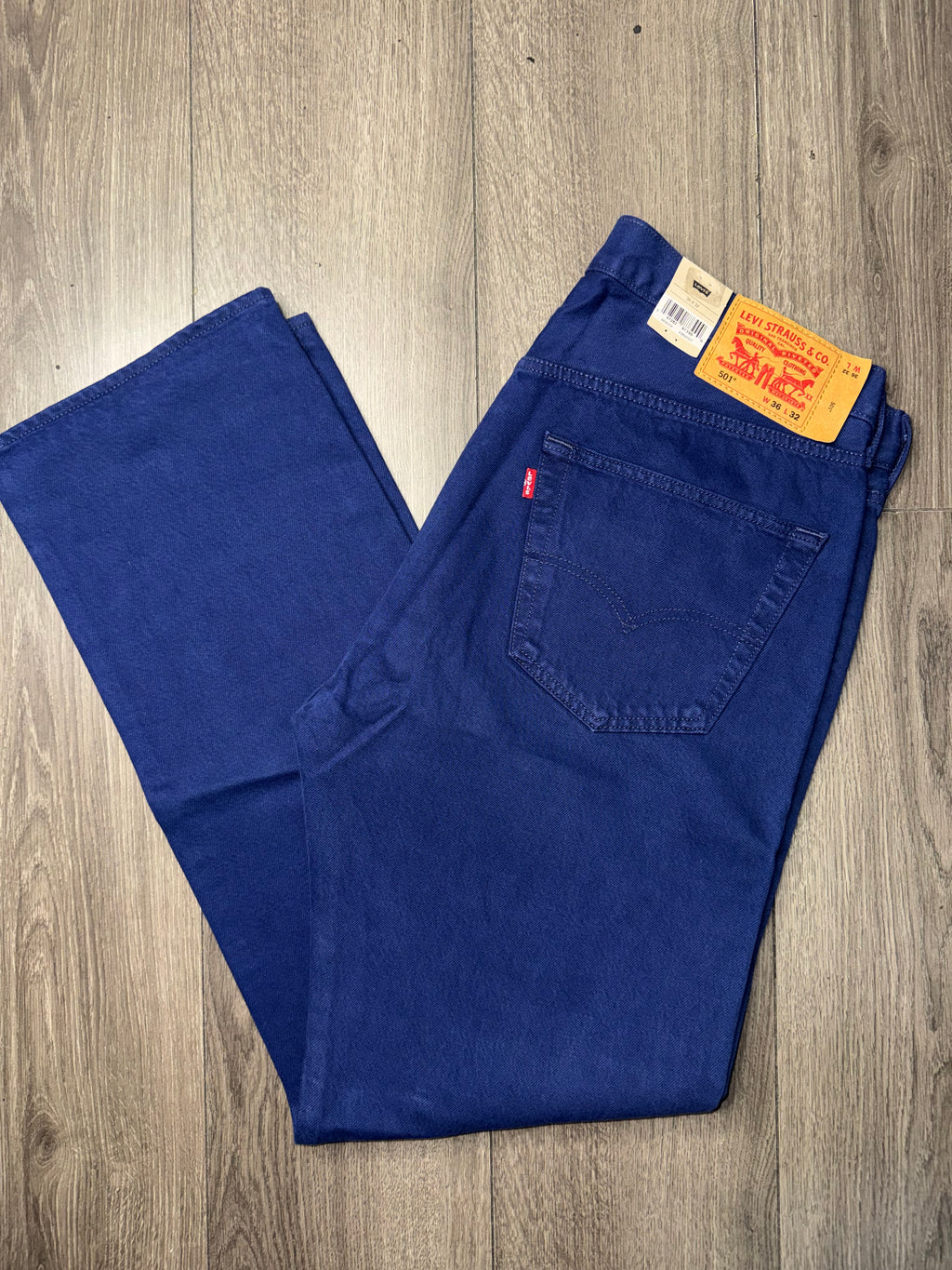 PANTALÓN LEVIS