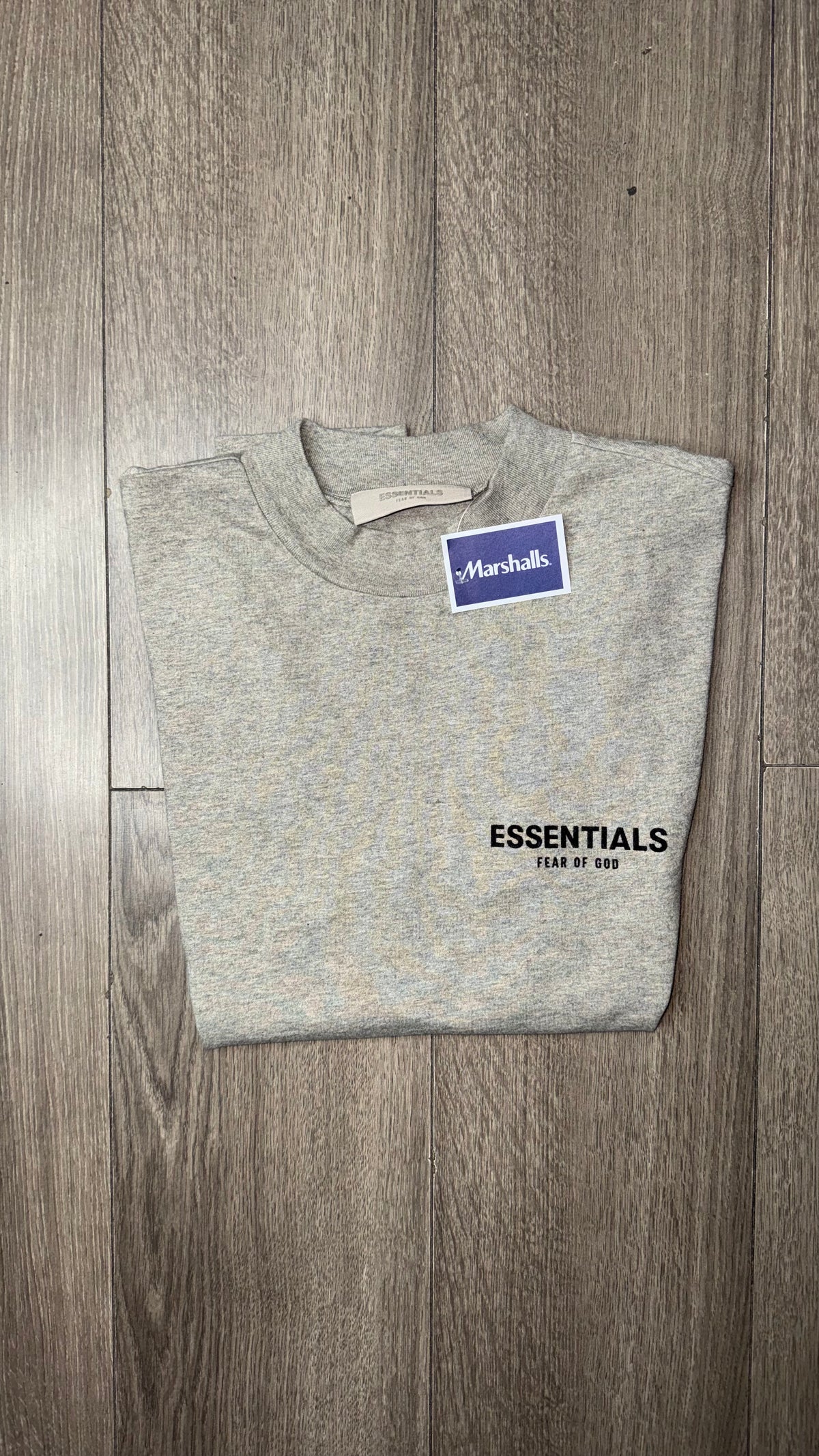 PLAYERA ESSENTIALS