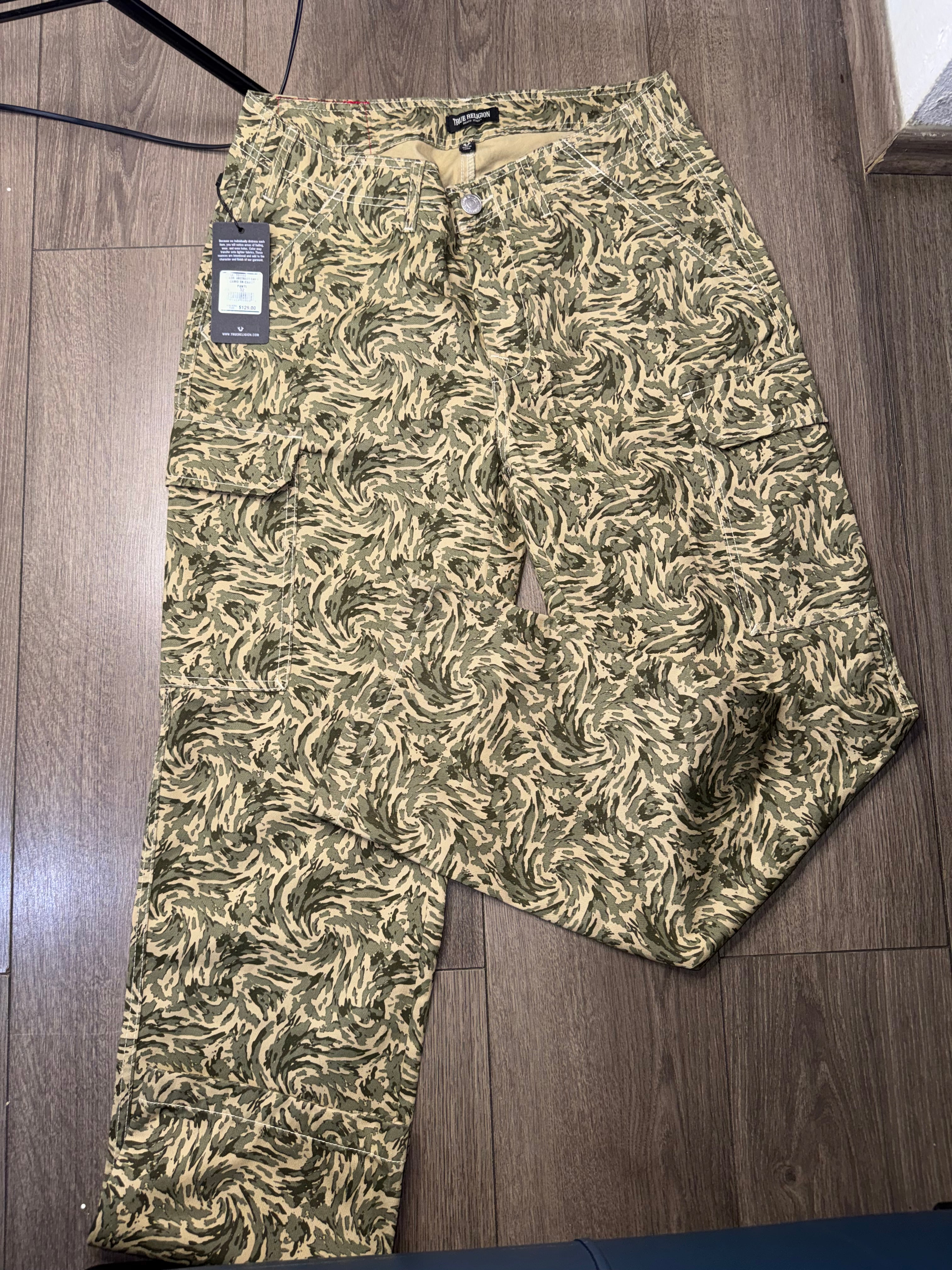 PANTALÓN THRUE RELIGION
