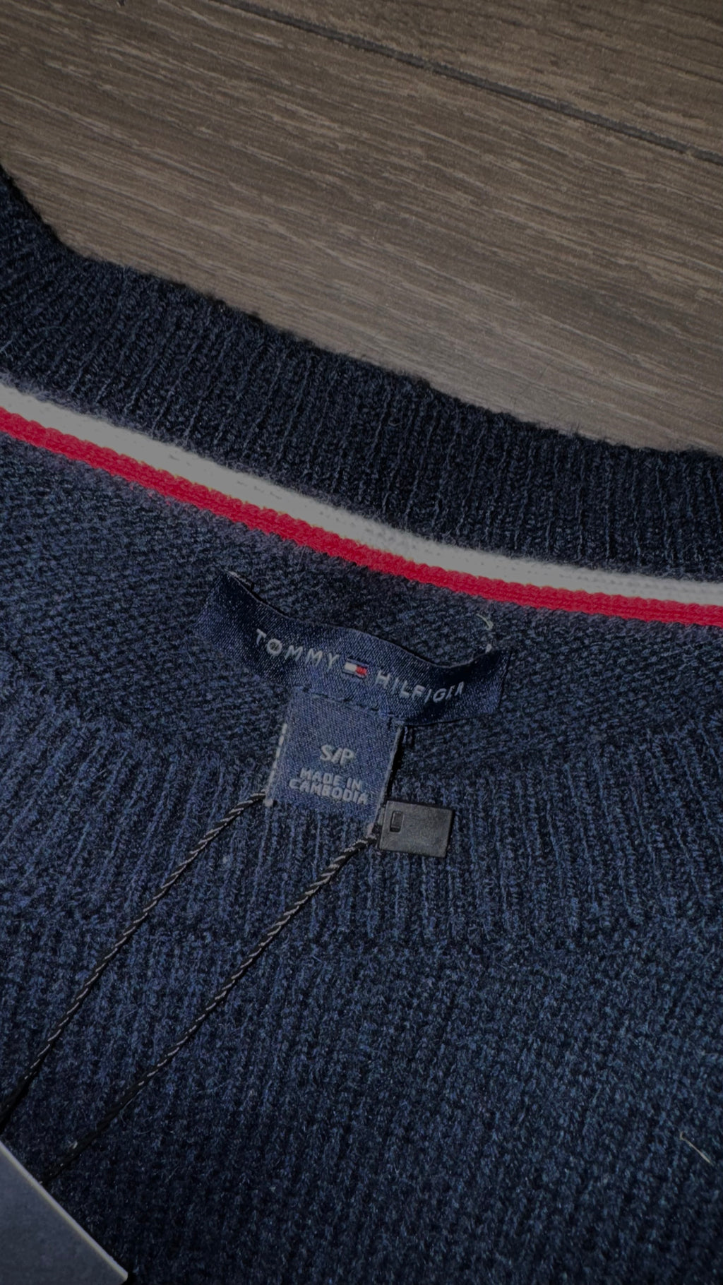 SUÉTER TOMMY HILFIGER