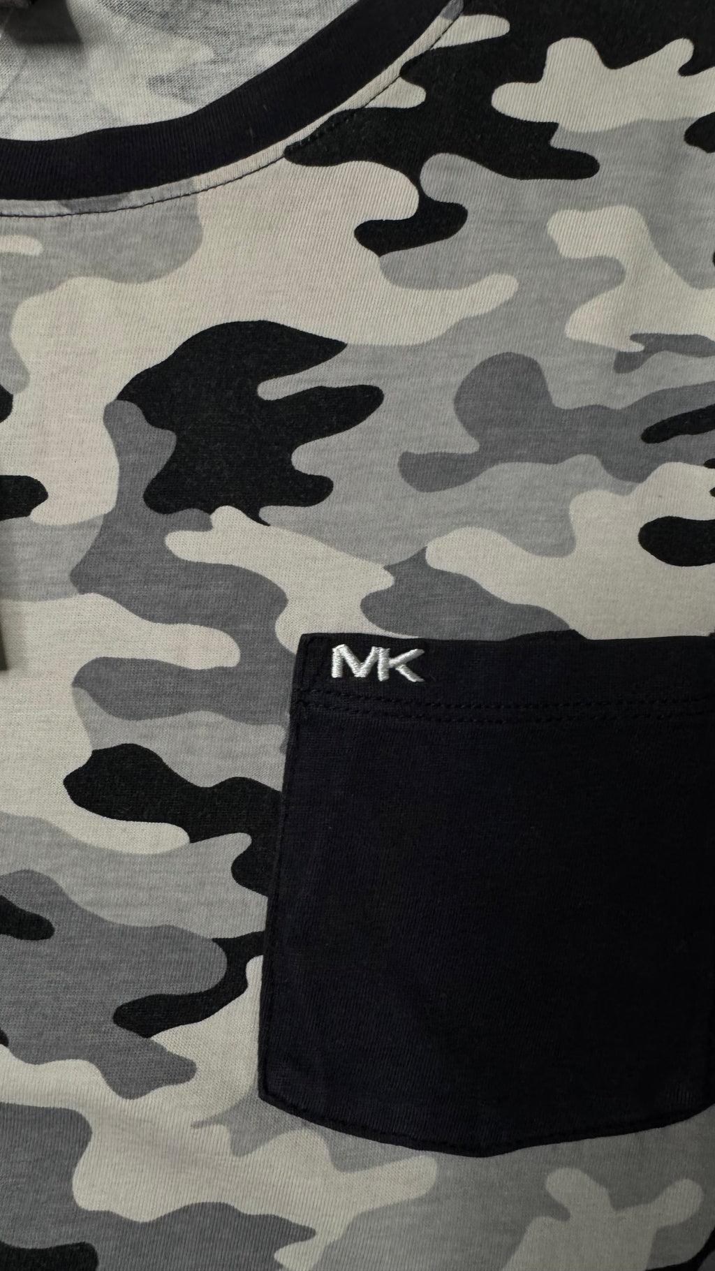 PLAYERA MICHAEL KORS