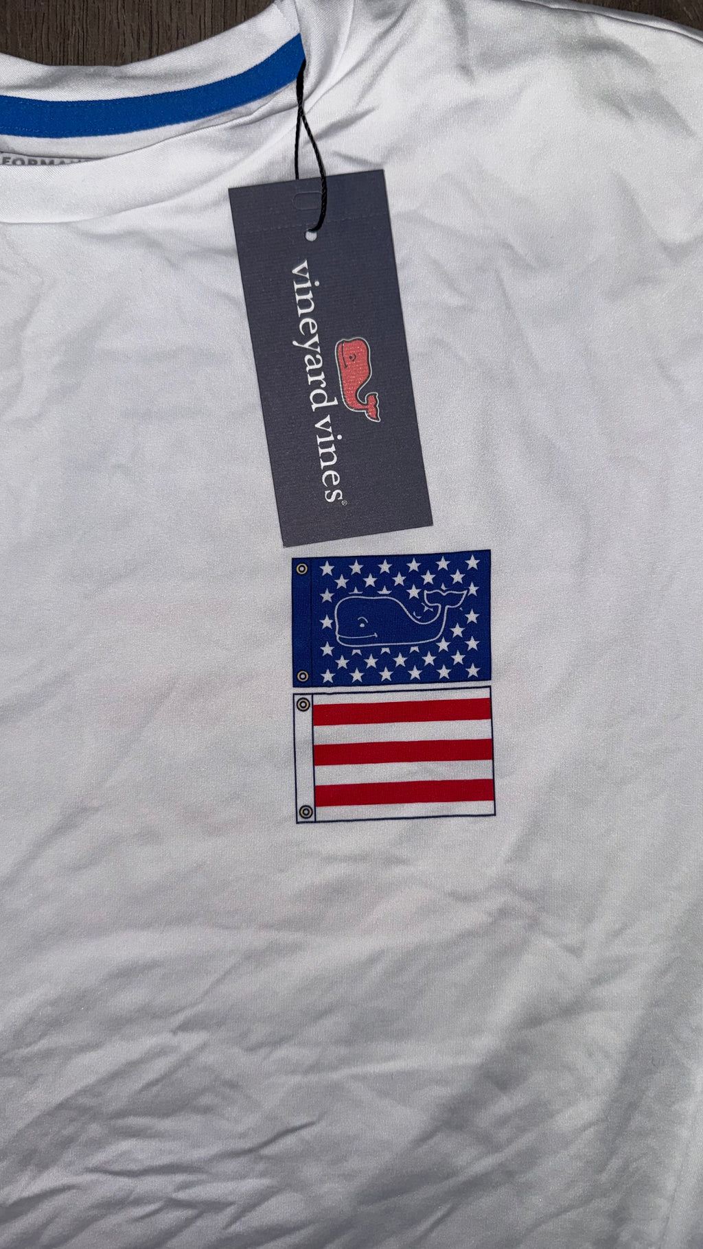 PLAYERA VINEYARD VINES