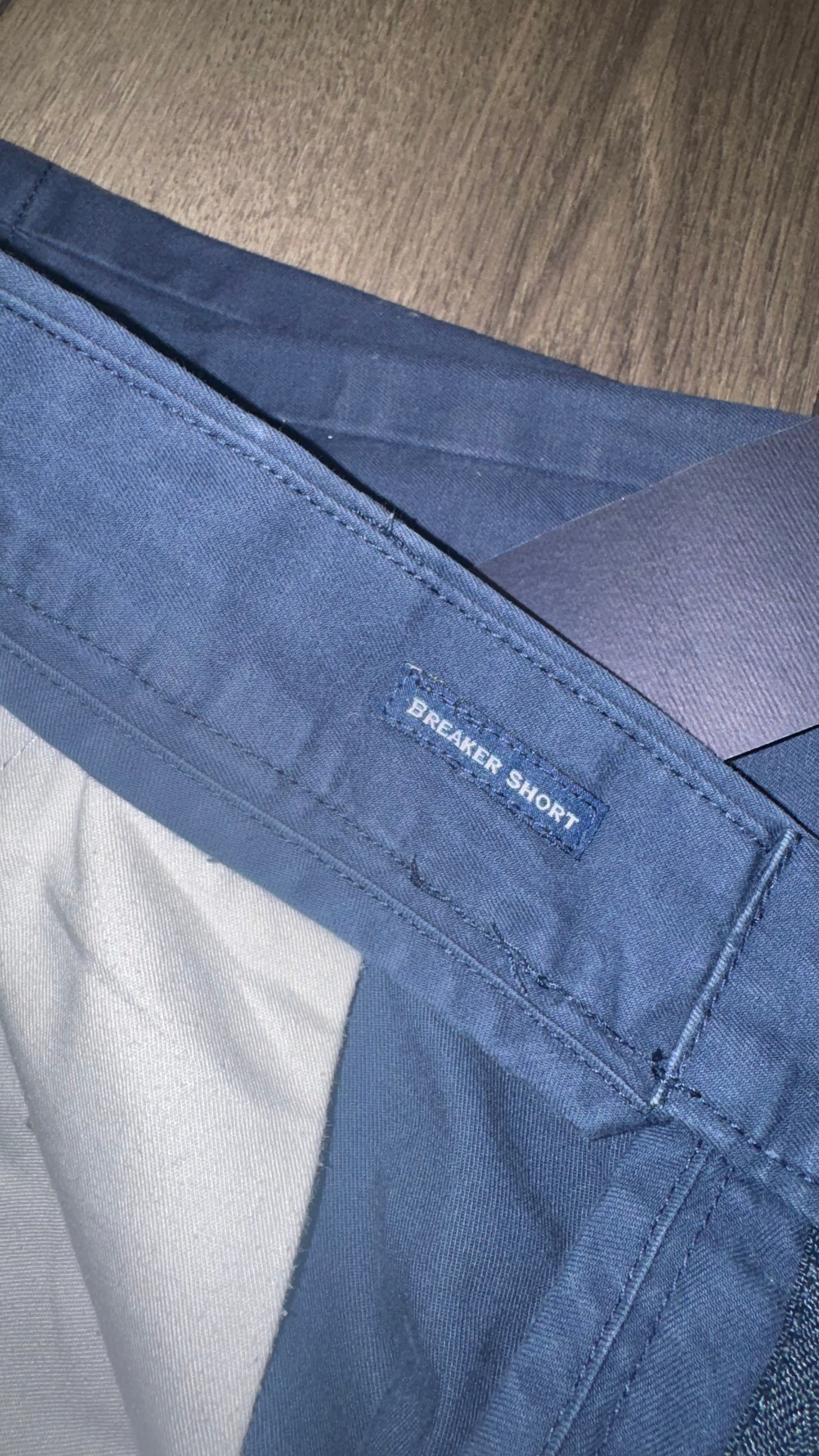 BERMUDA VINEYARD VINES