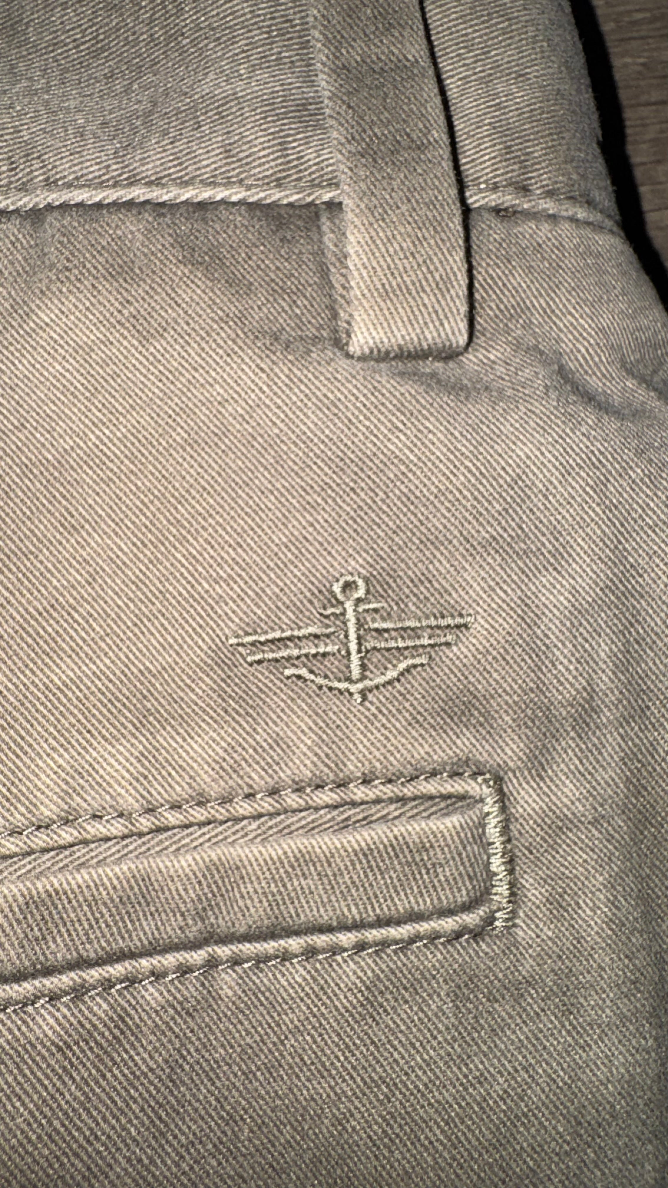 PANTALÓN DOCKERS