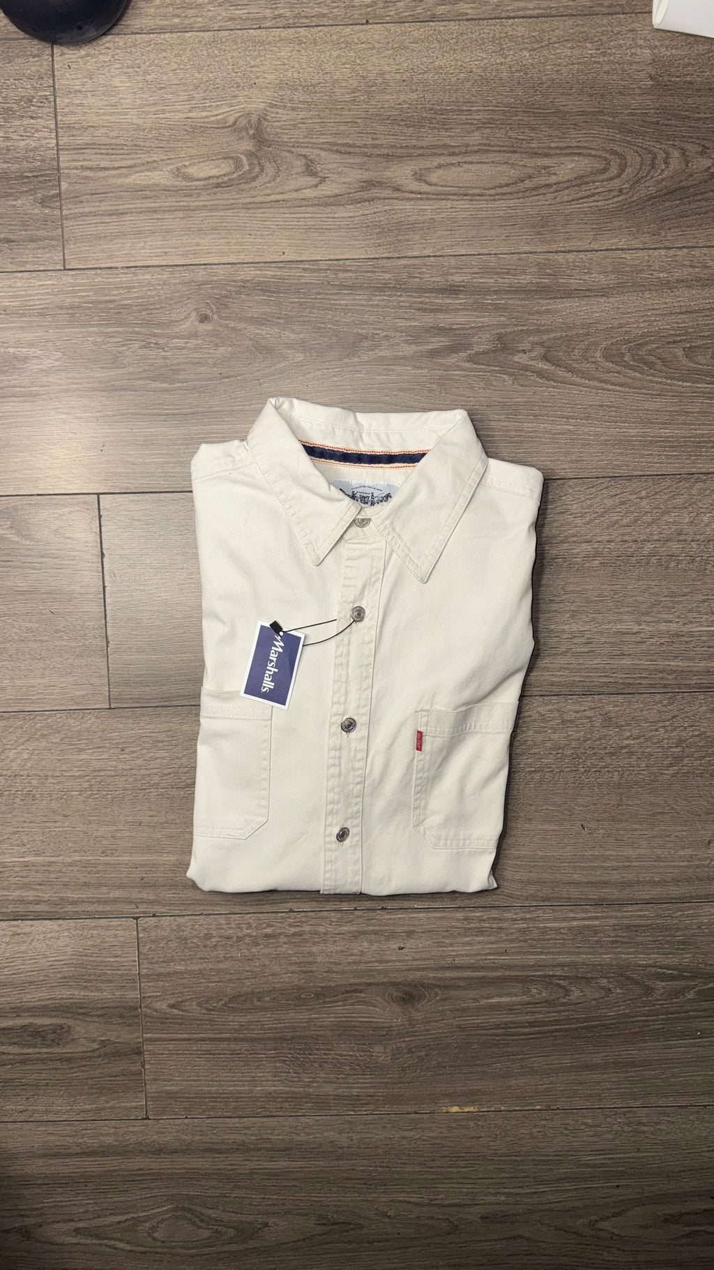CAMISA LEVI STRAUSS & CO.