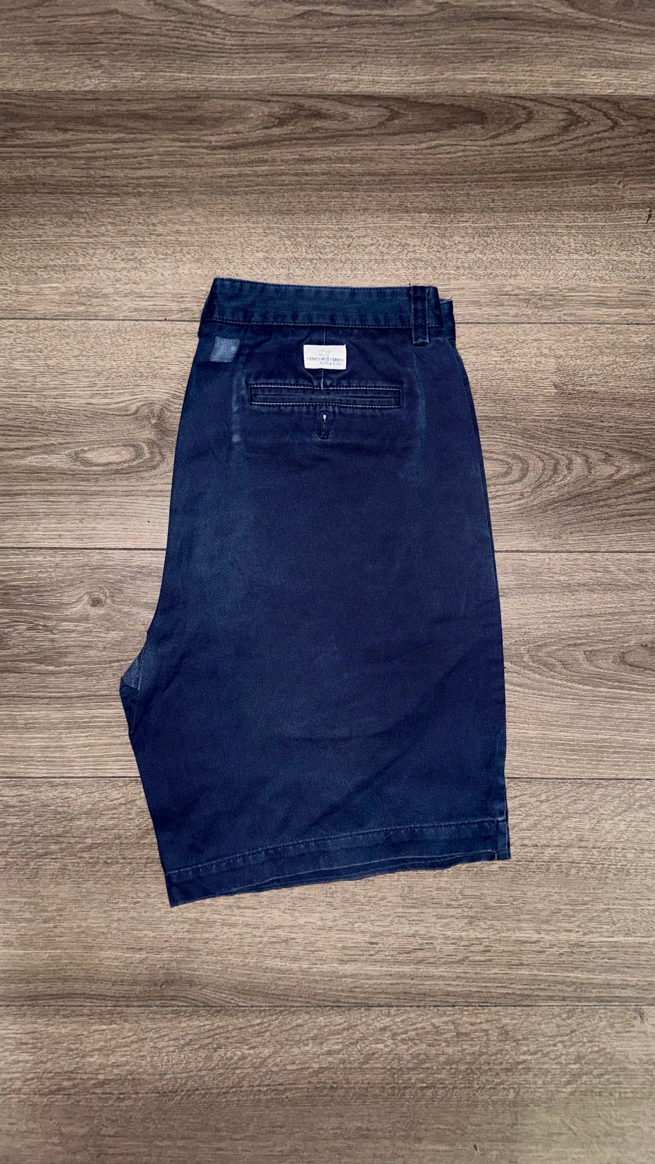 BERMUDA VINEYARD VINES