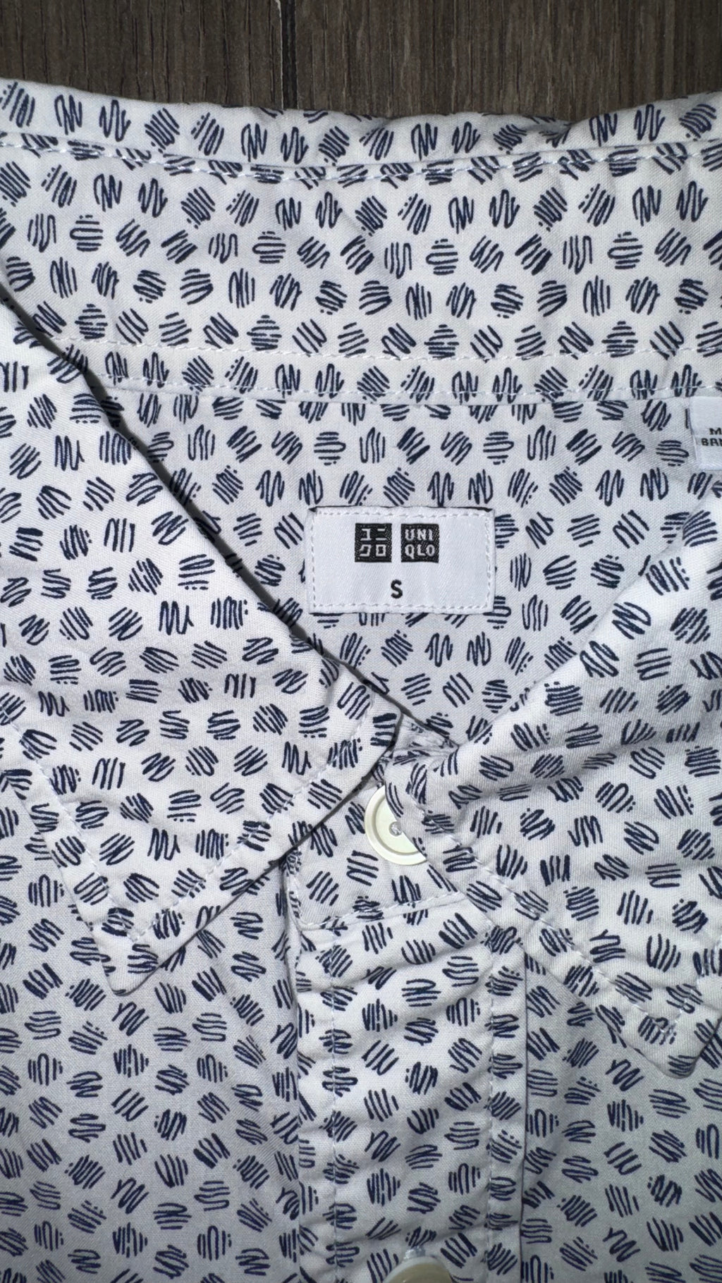 CAMISA UNIQLO