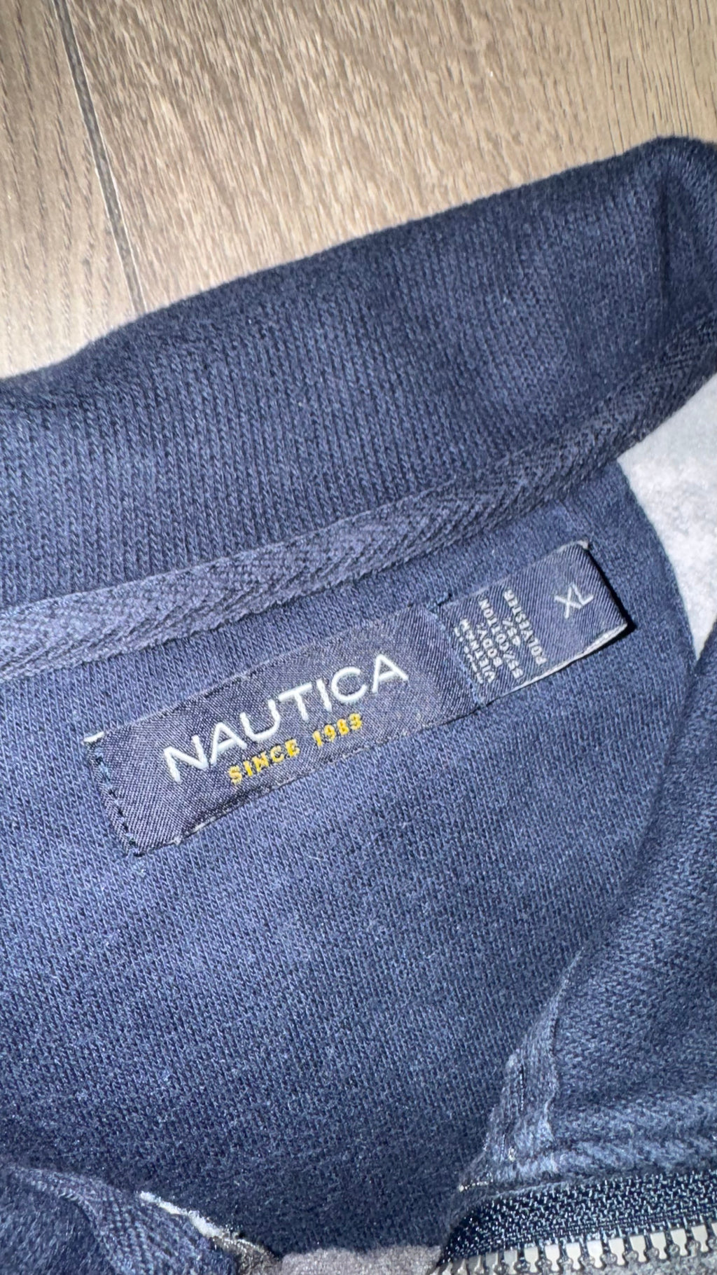 SUÉTER NÁUTICA