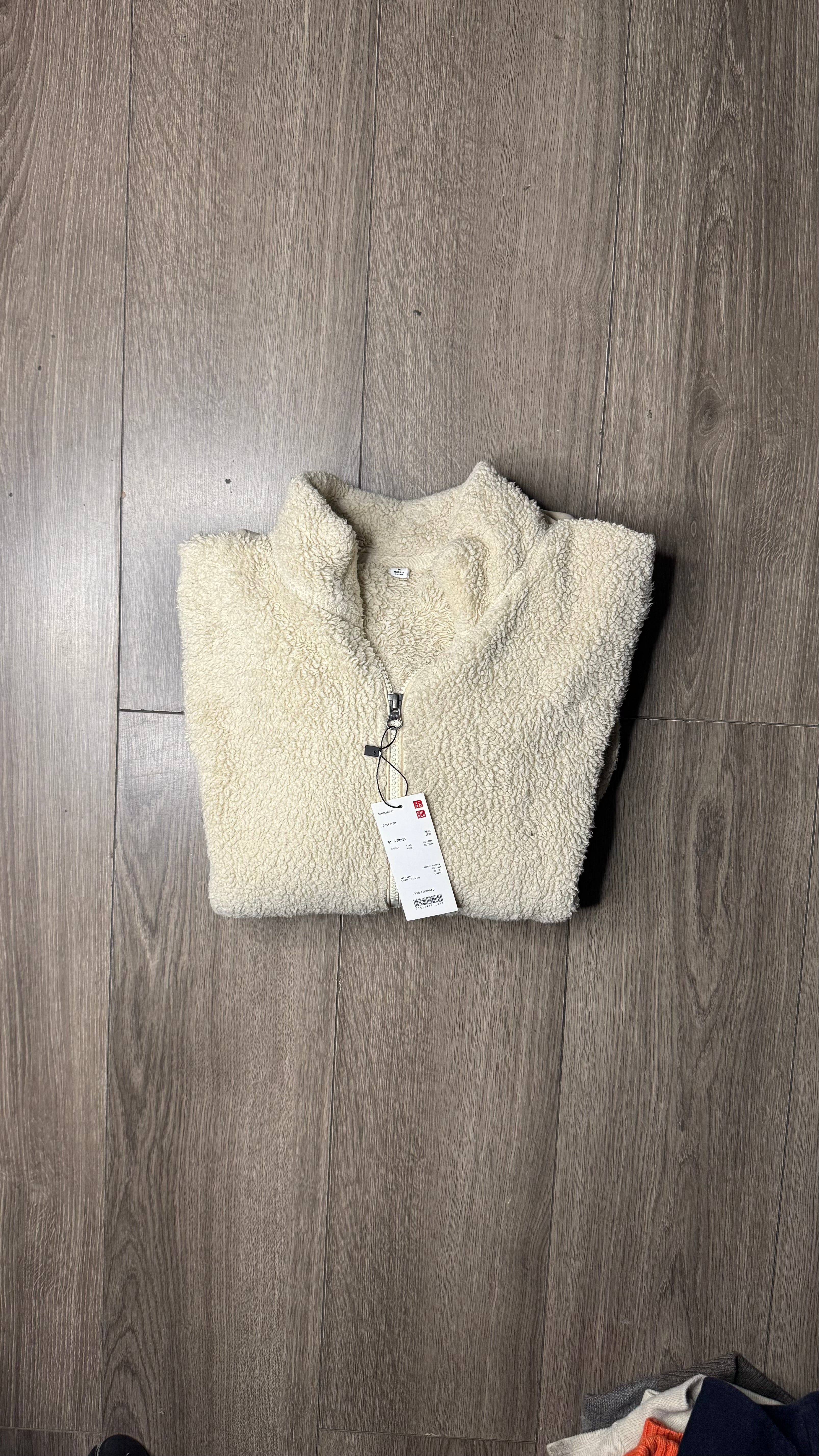 SUDADERA UNIQLO