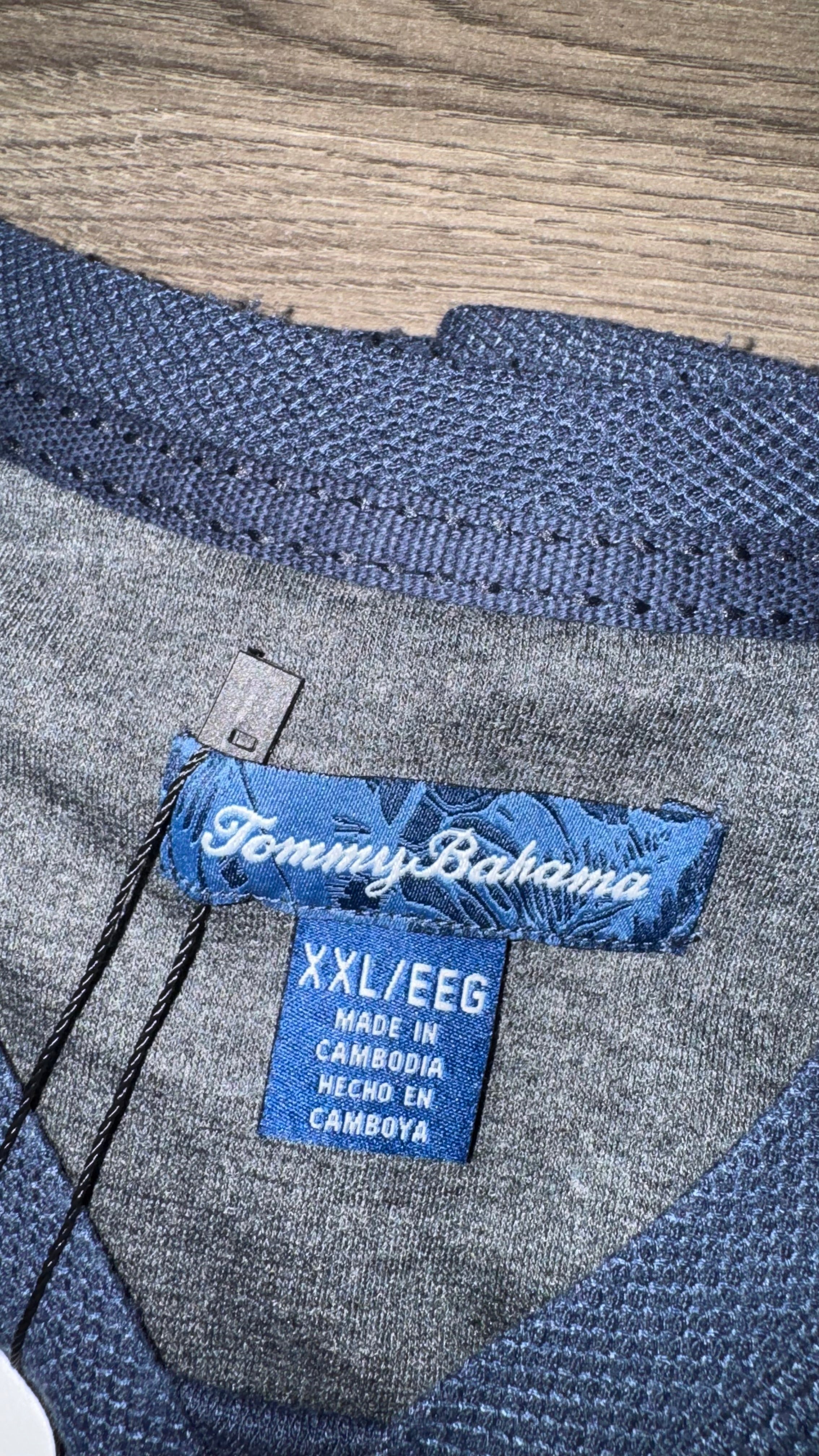 PLAYERA TOMMY BAHAMA