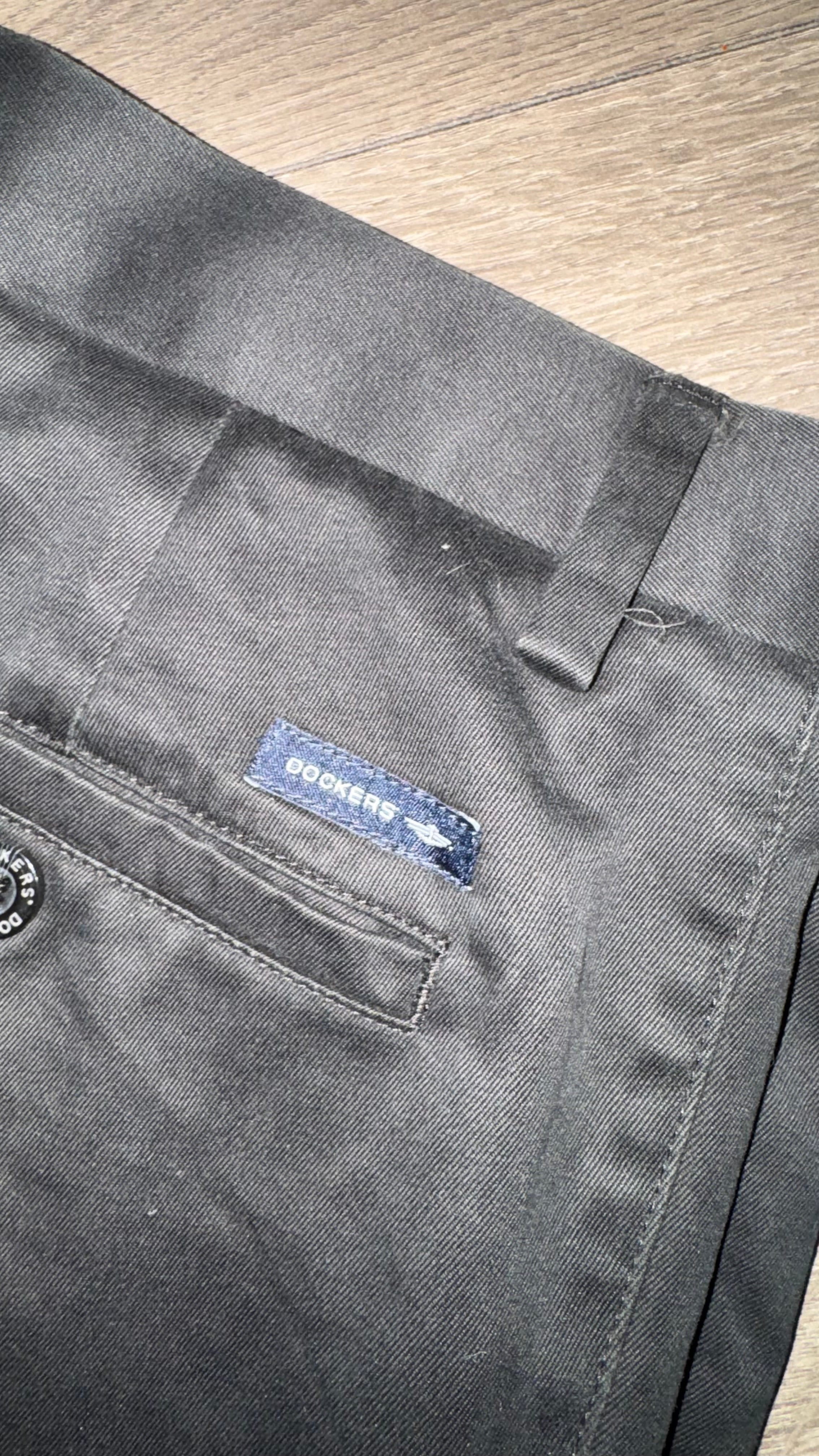 PANTALÓN DOCKERS