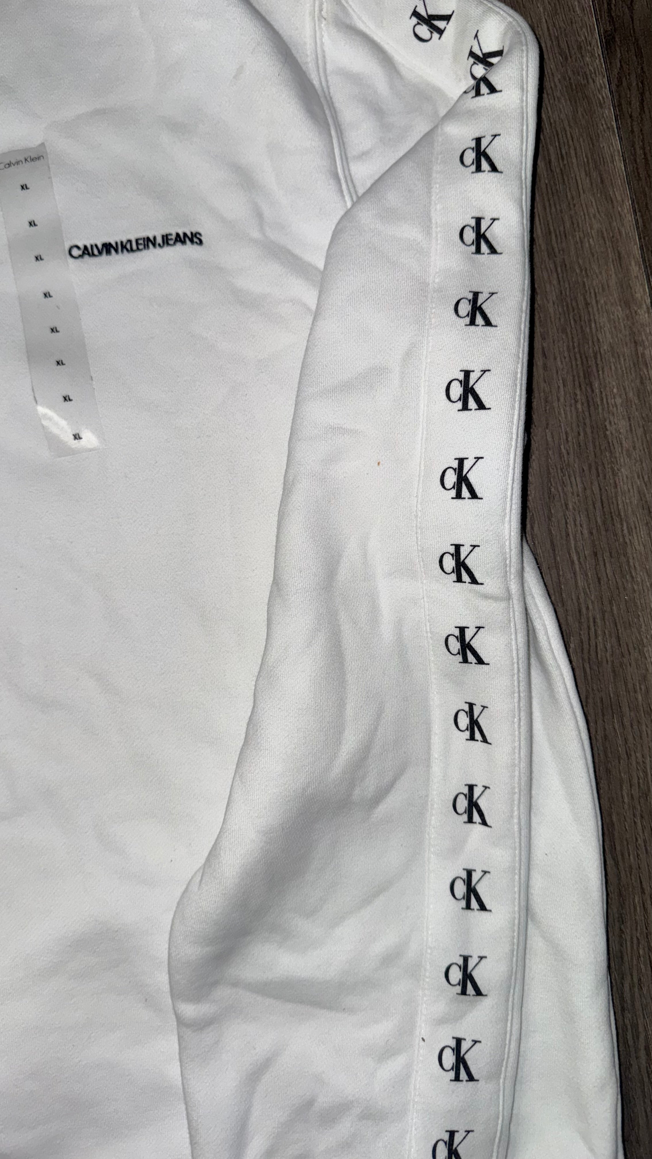 SUÉTER CALVIN KLEIN