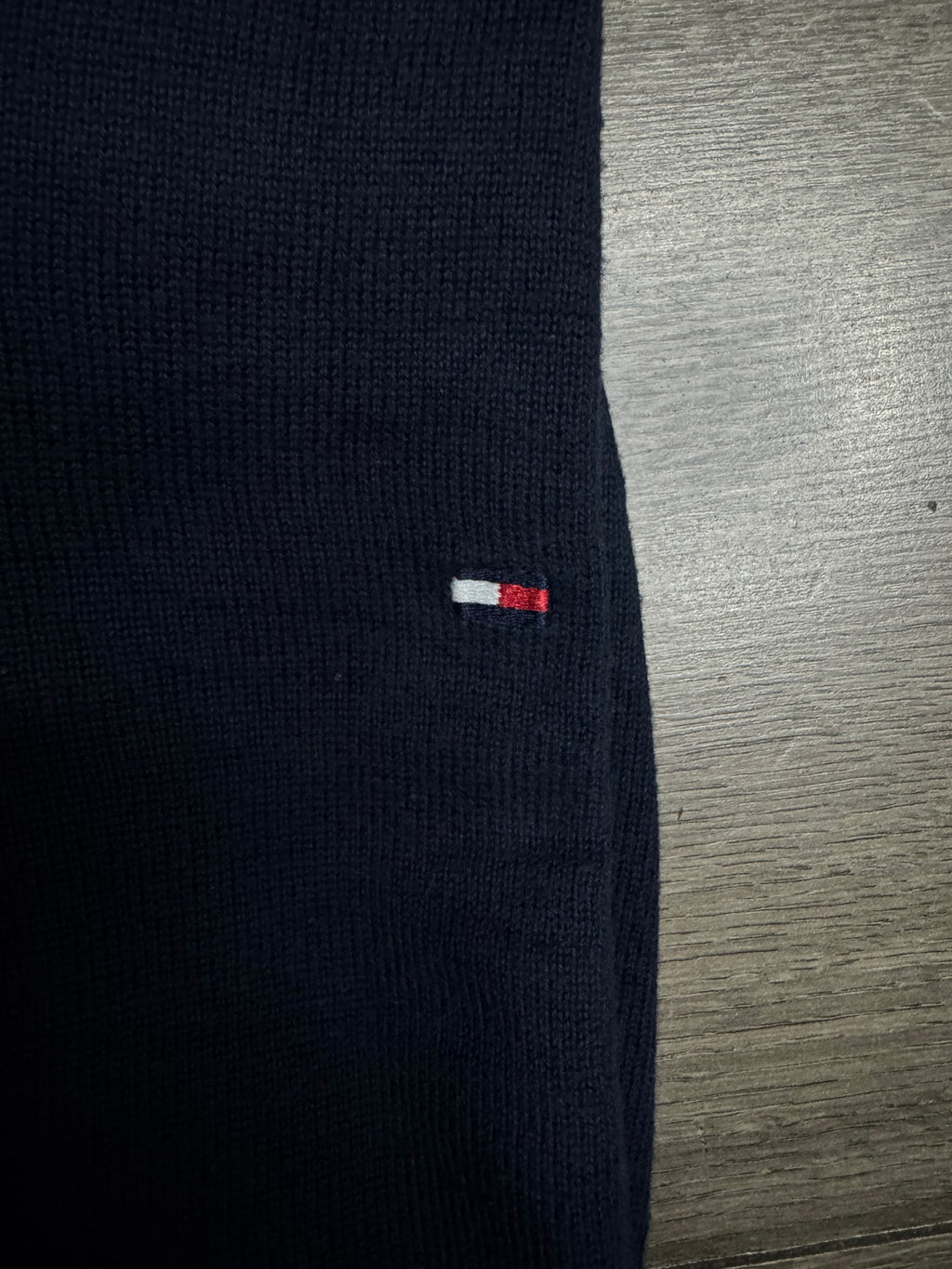 SUÉTER TOMMY HILFIGER