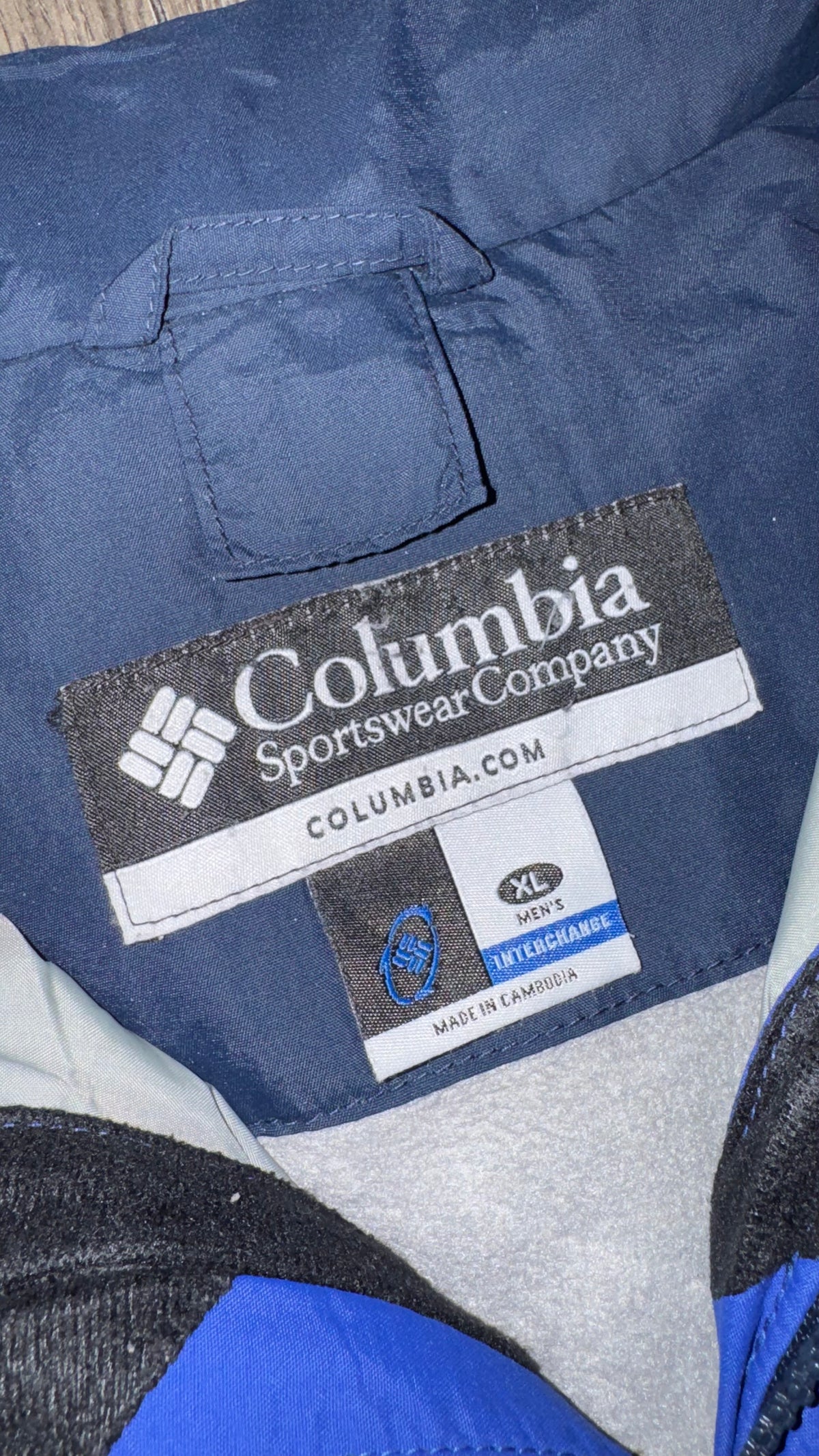 CHAMARRA COLUMBIA