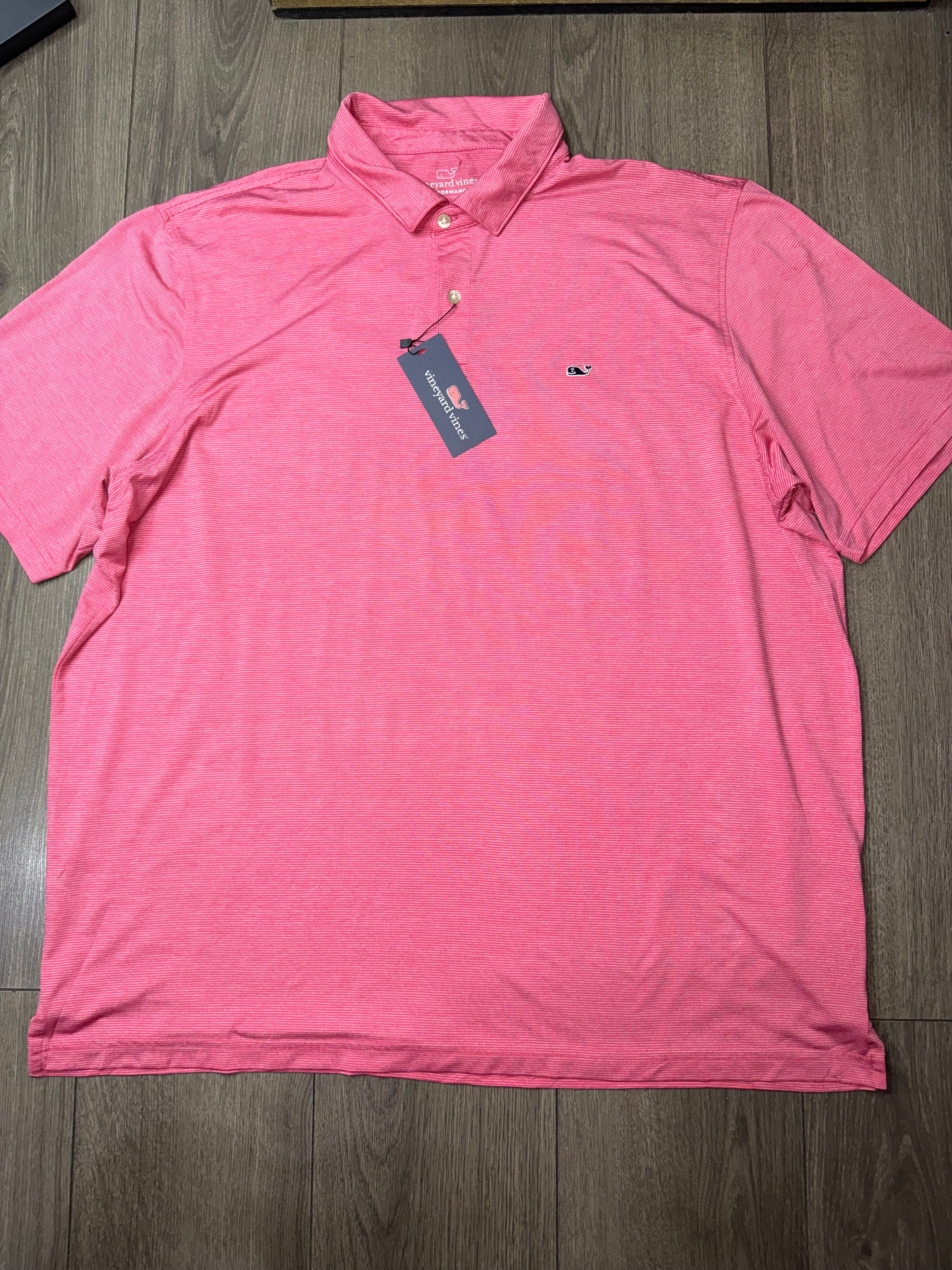 PLAYERA VINEYARD VINES