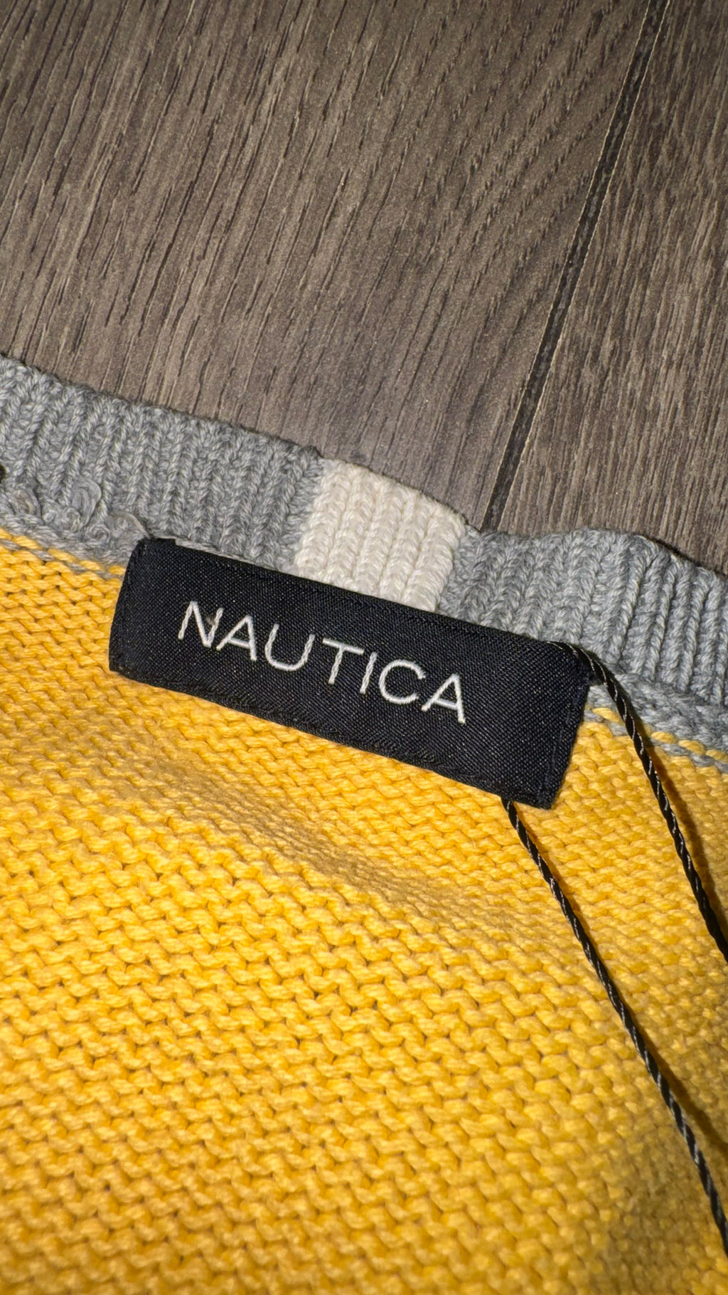 SUÉTER NÁUTICA