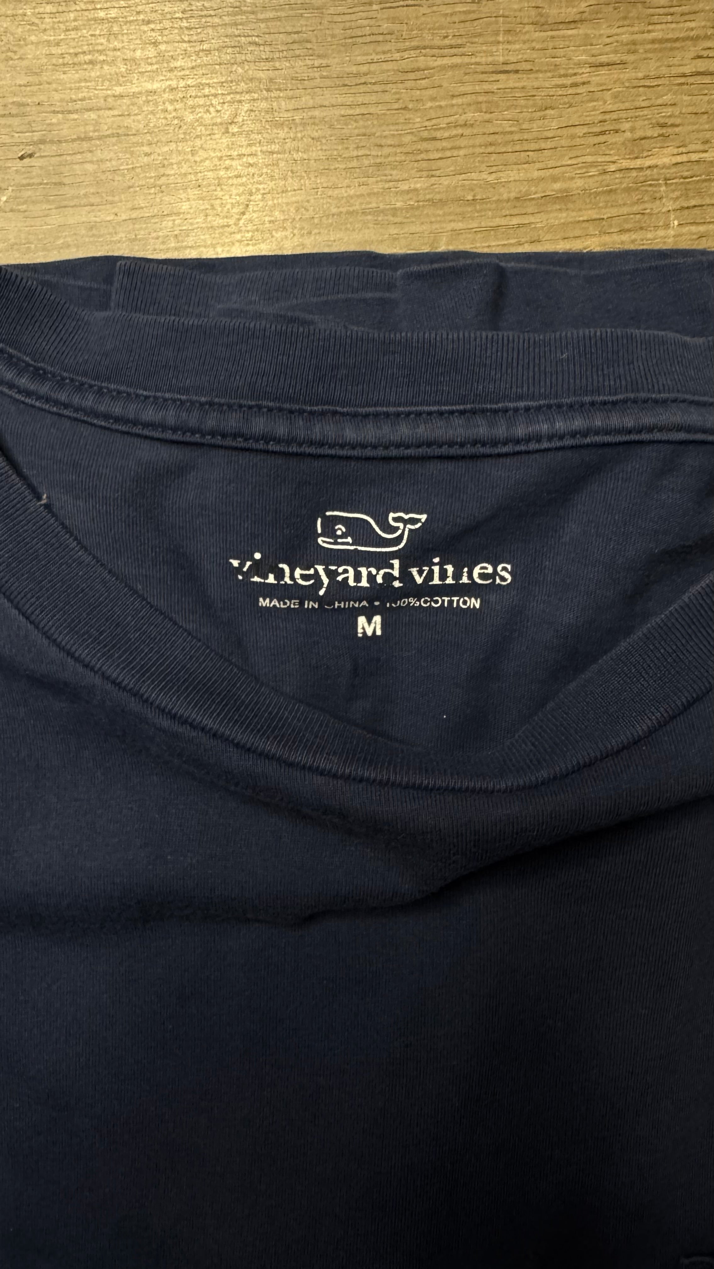 PLAYERA VINEYARD VINES