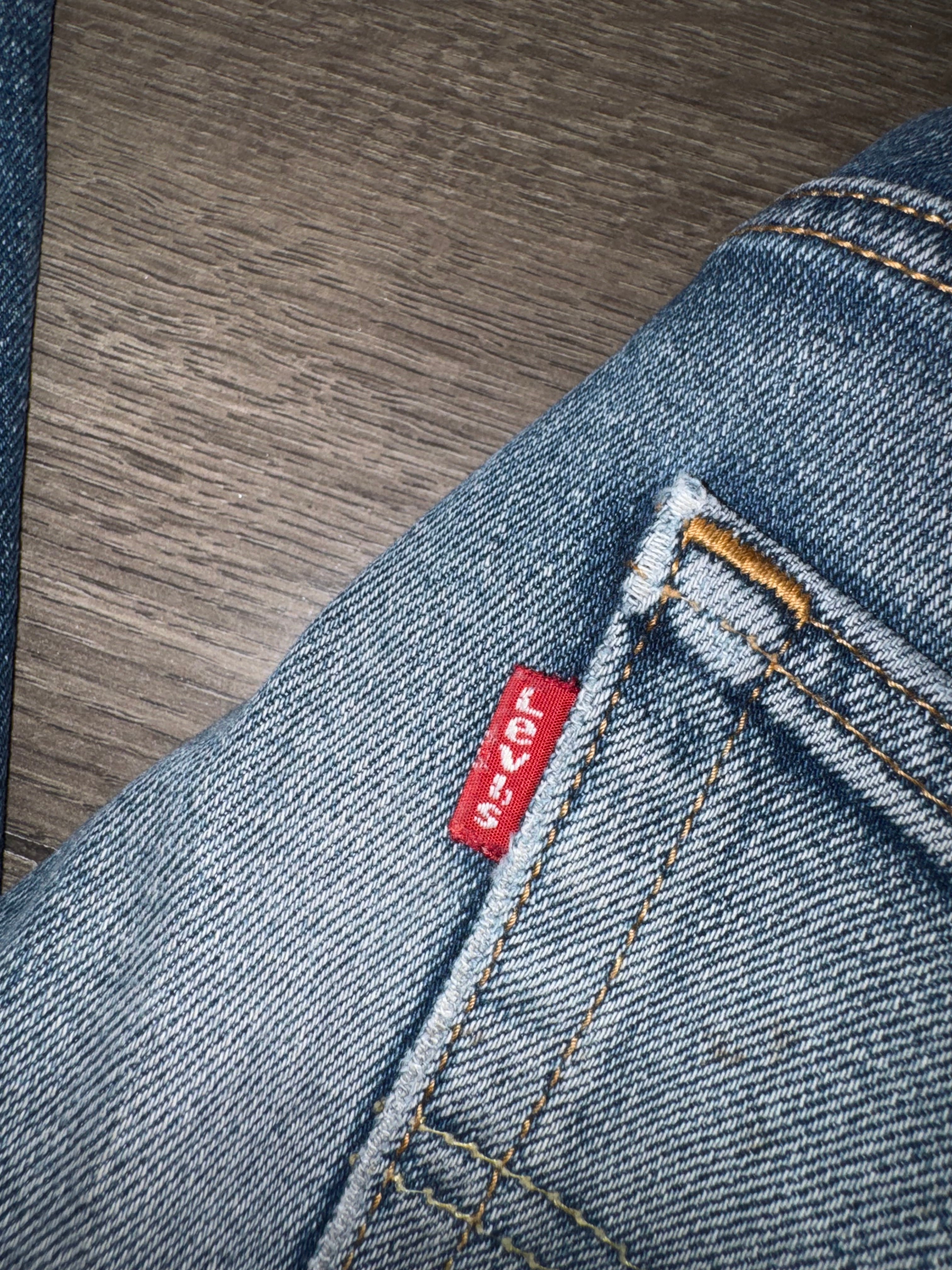 PANTALÓN LEVIS