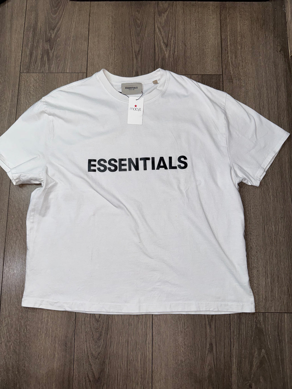 PLAYERA ESSENTIALS
