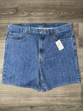 BERMUDA LEVIS
