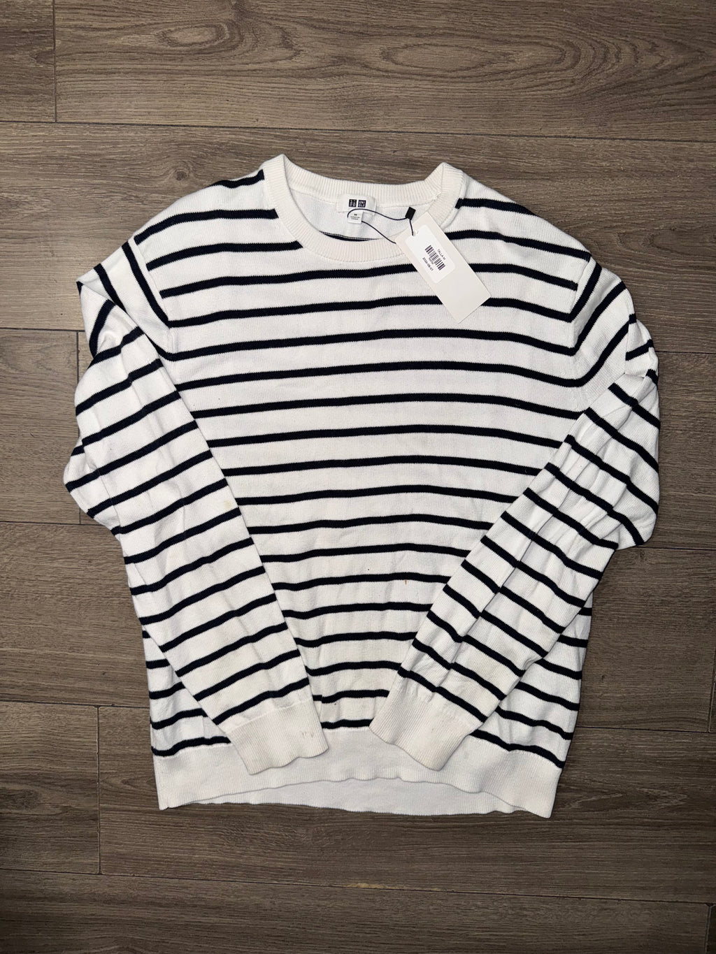SUETER UNIQLO