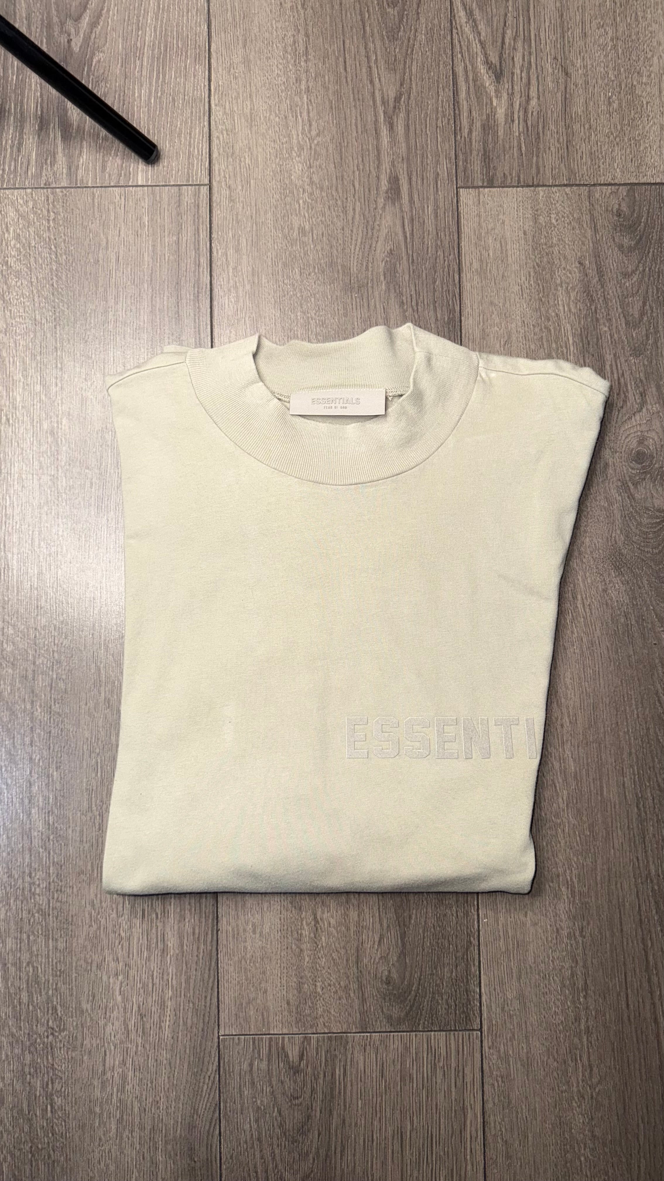 XL PLAYERA ESSENTIALS