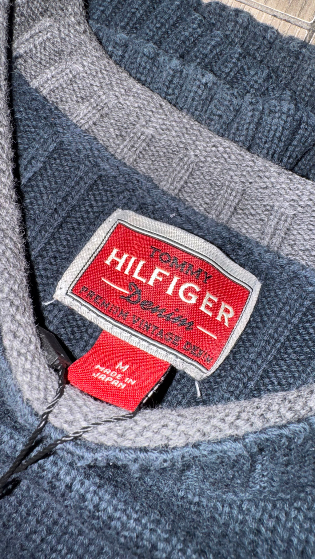 SUÉTE TOMMY HILFIGER