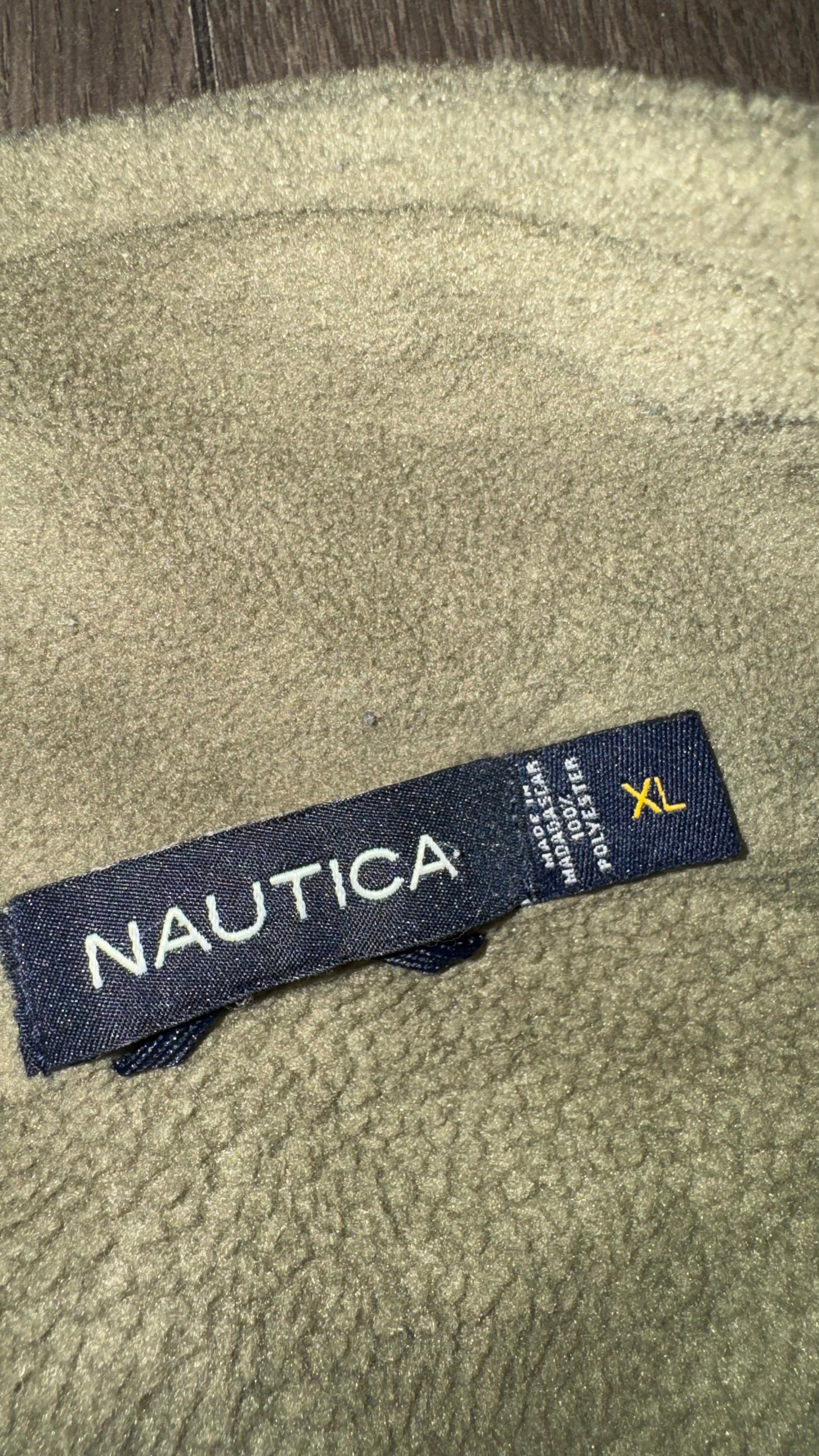 SUÉTER NÁUTICA
