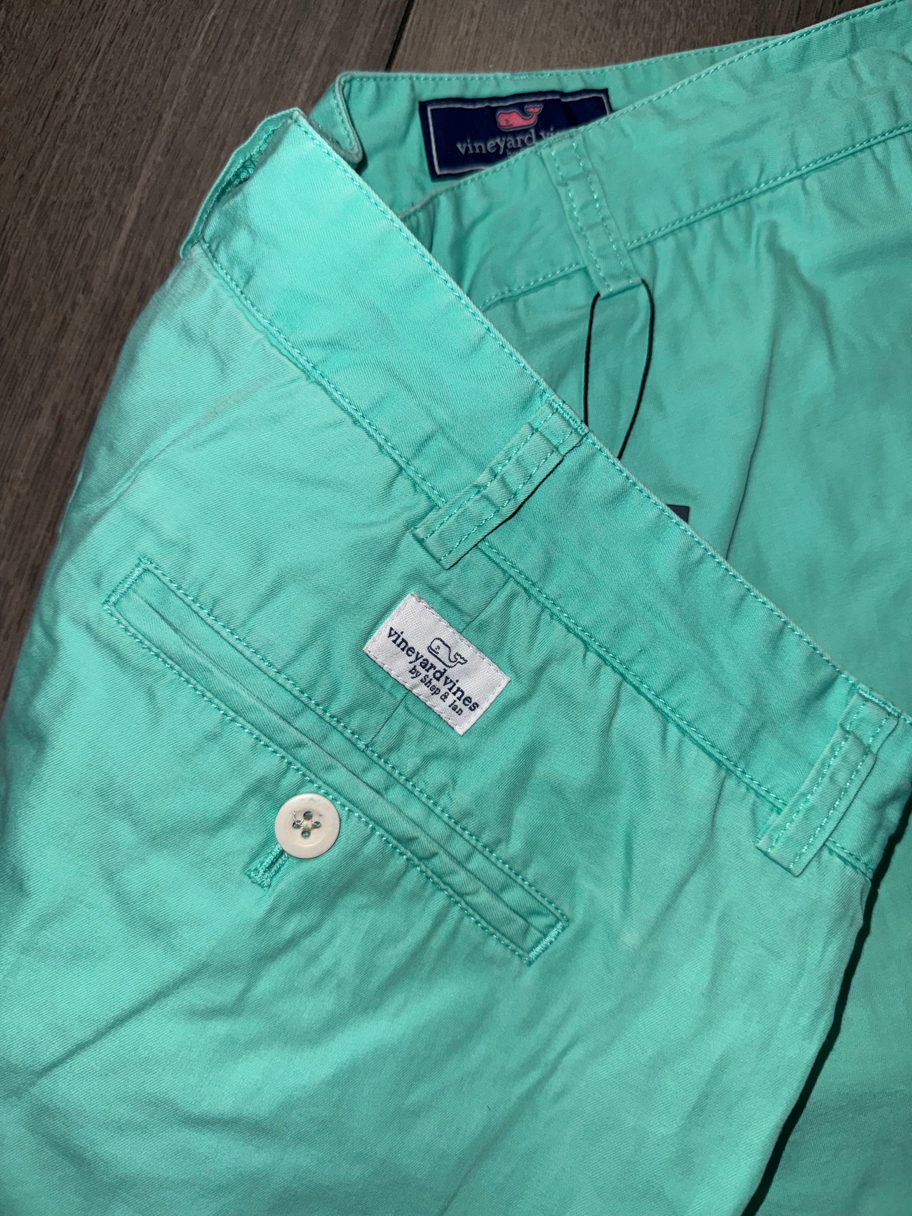 BERMUDA VINEYARD VINES